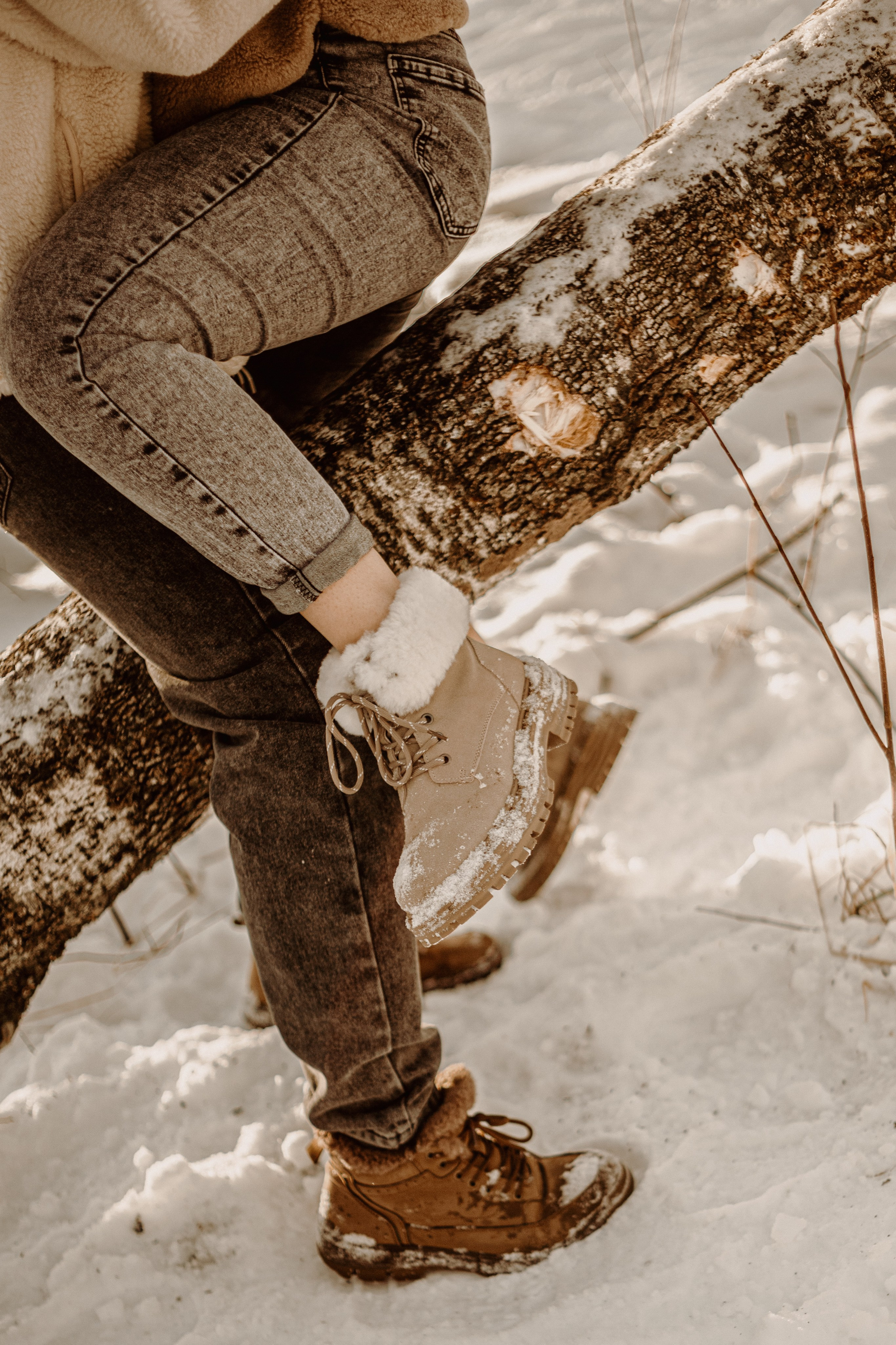 Тепло в зимнем лесу. Арт-фотограф Крис Л. в Тобольске: портрет, семейные, свадьбы
