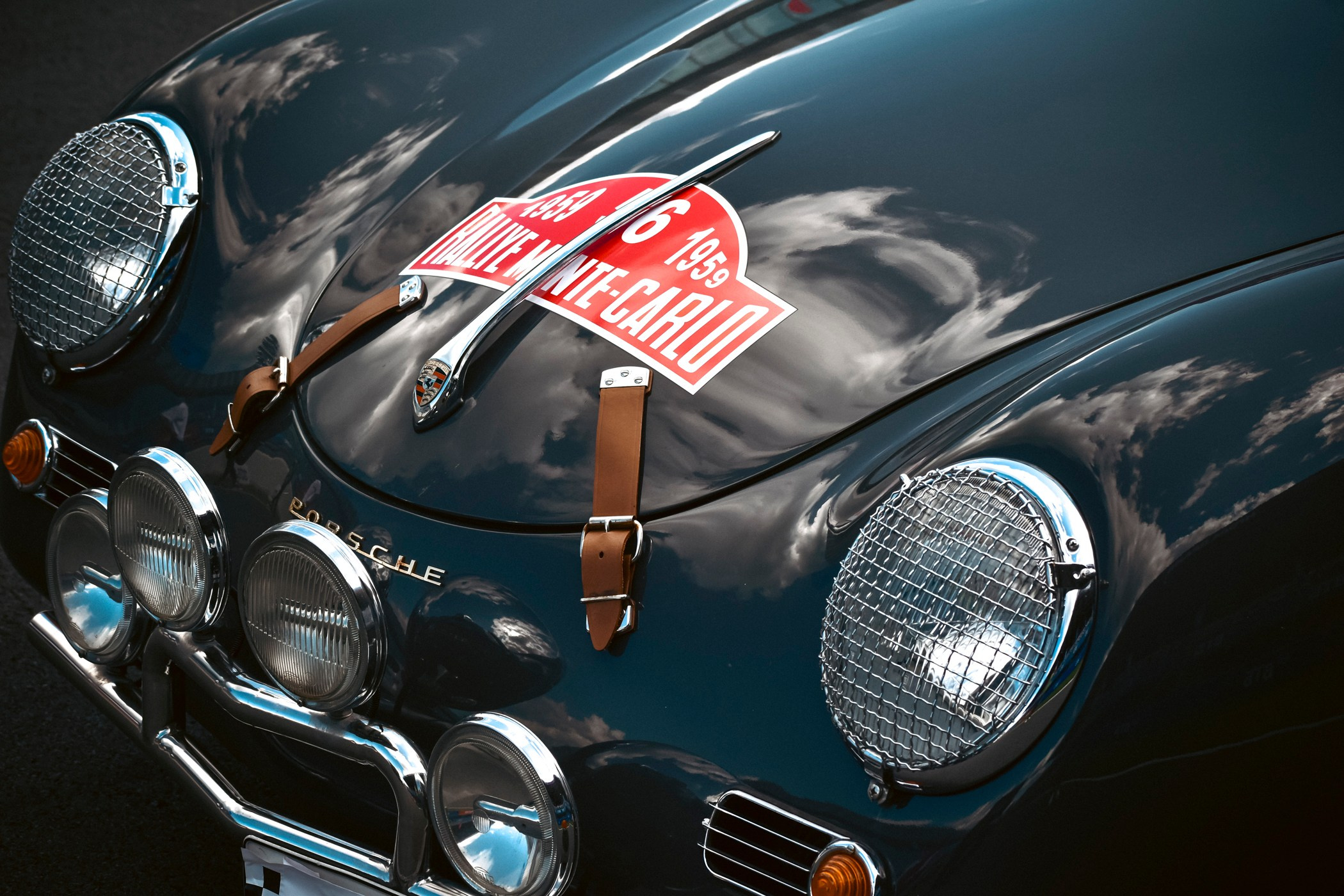 Выставка-фестиваль «Автокультура». Голосов Дмитрий — автоспортивный фотограф