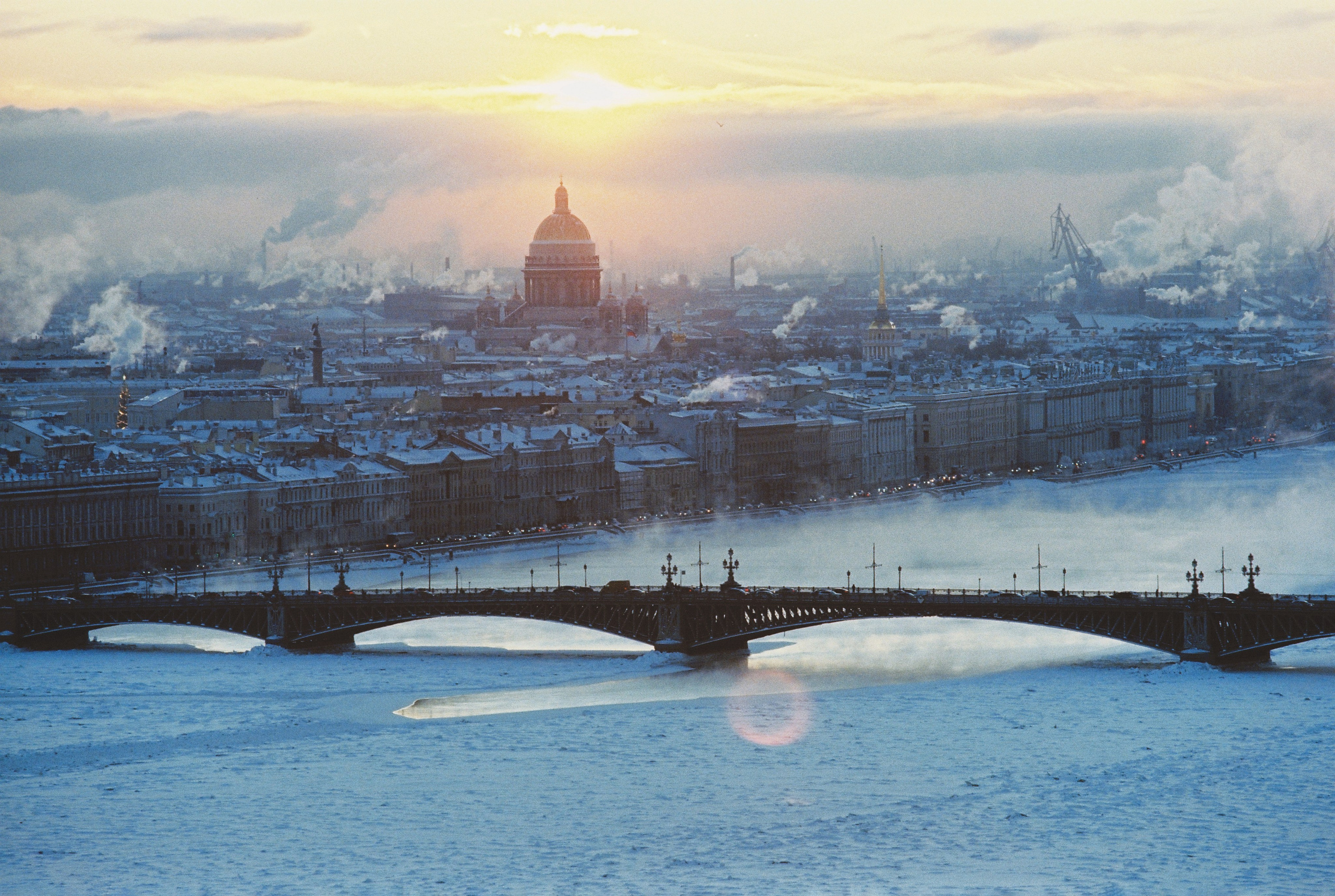 Фотографии цветные. Свадебный и семейный пленочный фотограф в Петербурге Истомина Ирина
