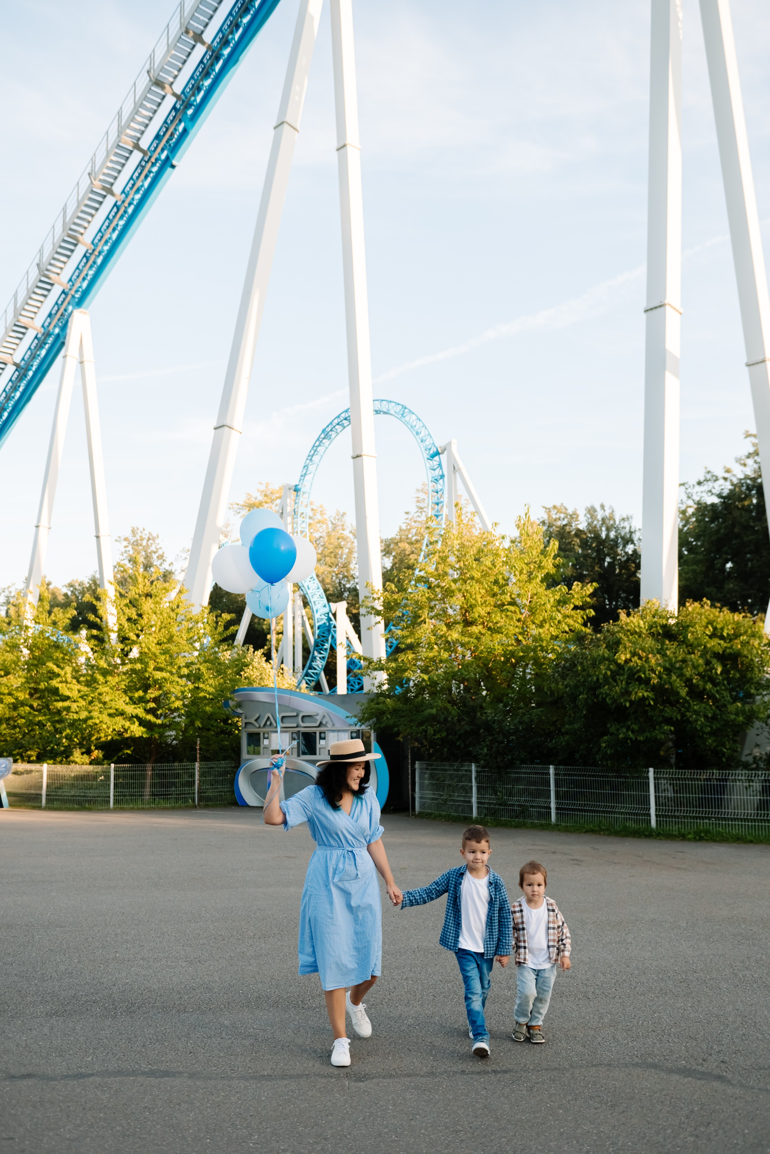 Семейная. Лилия с сыновьями. Свадебный и сеейный фотограф в Санкт-Петербурге Елена Худякова