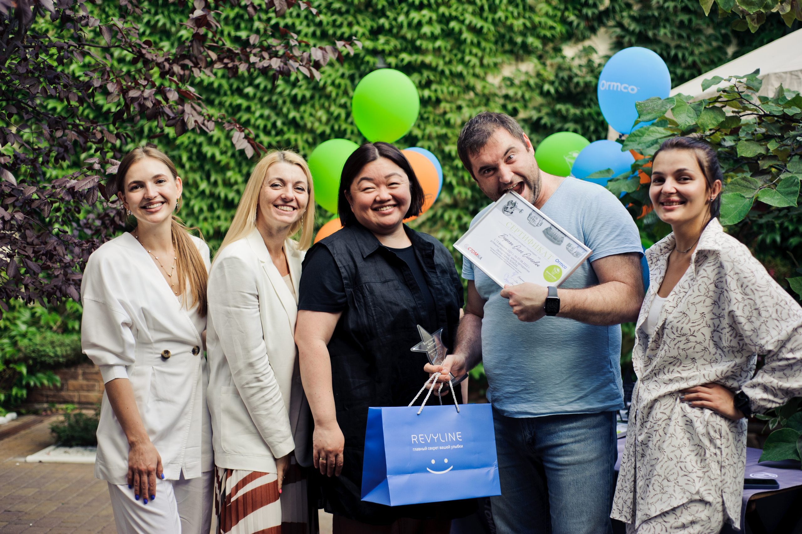 Выпускной стоматологов. Свадебный и семейный фотограф в Ростове-на-Дону Алина Астахова