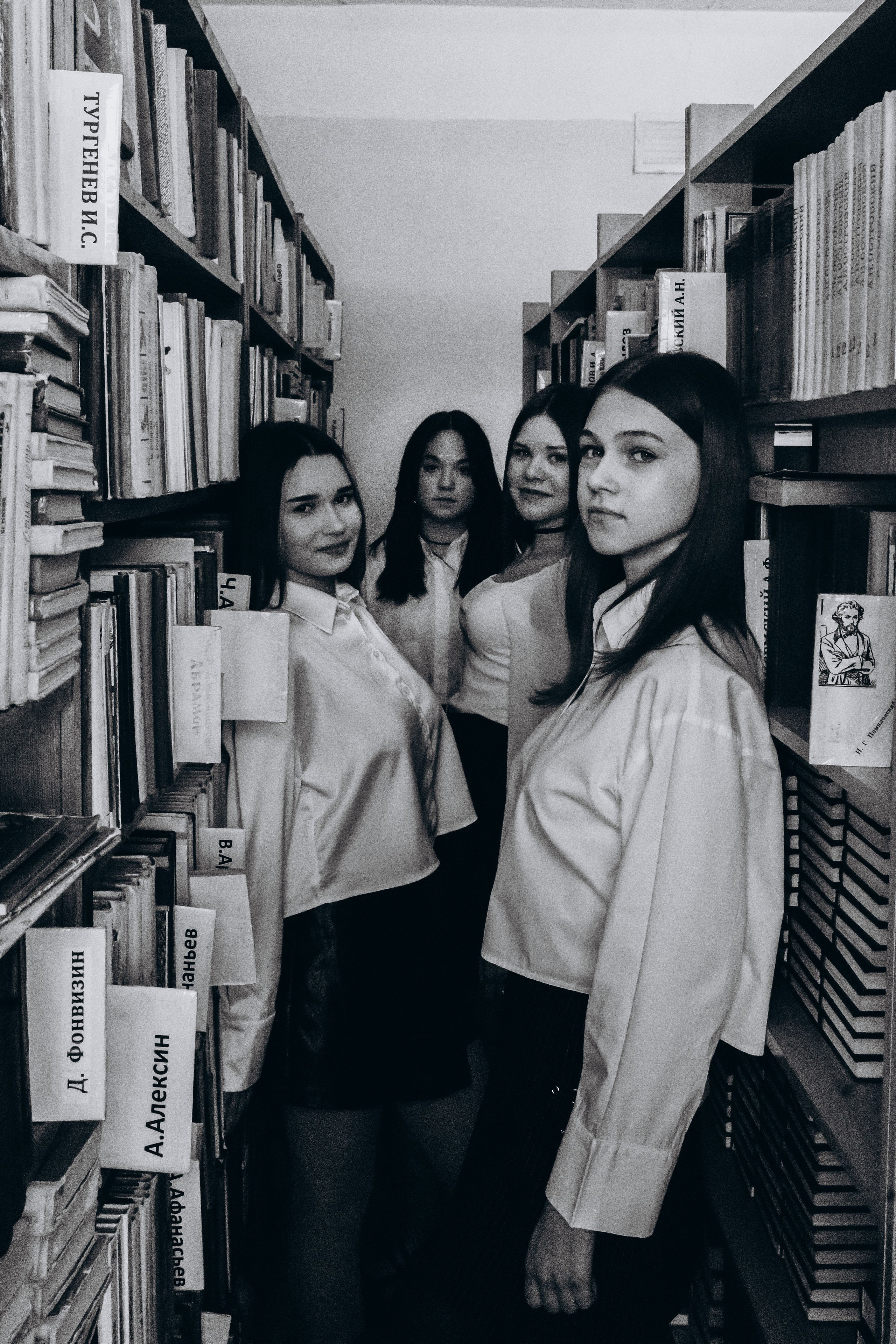 СОШ № 26 Тугулым 2025. Семейный фотограф Нижневартовск Тюмень Ефимова Ирина