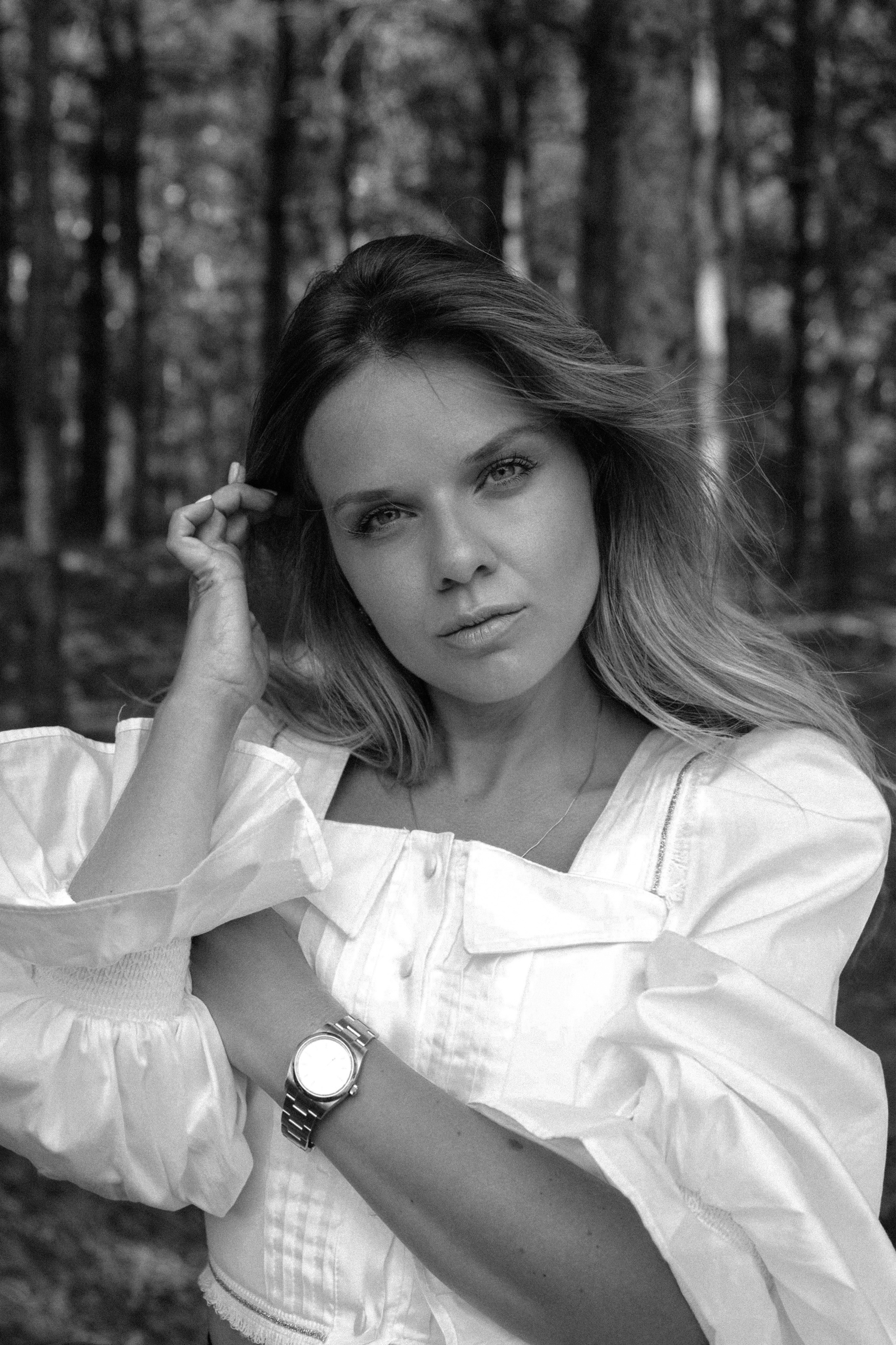 Даша и дочки в поле 🌾. Фотограф Нижний Новгород Юлия Болдырева