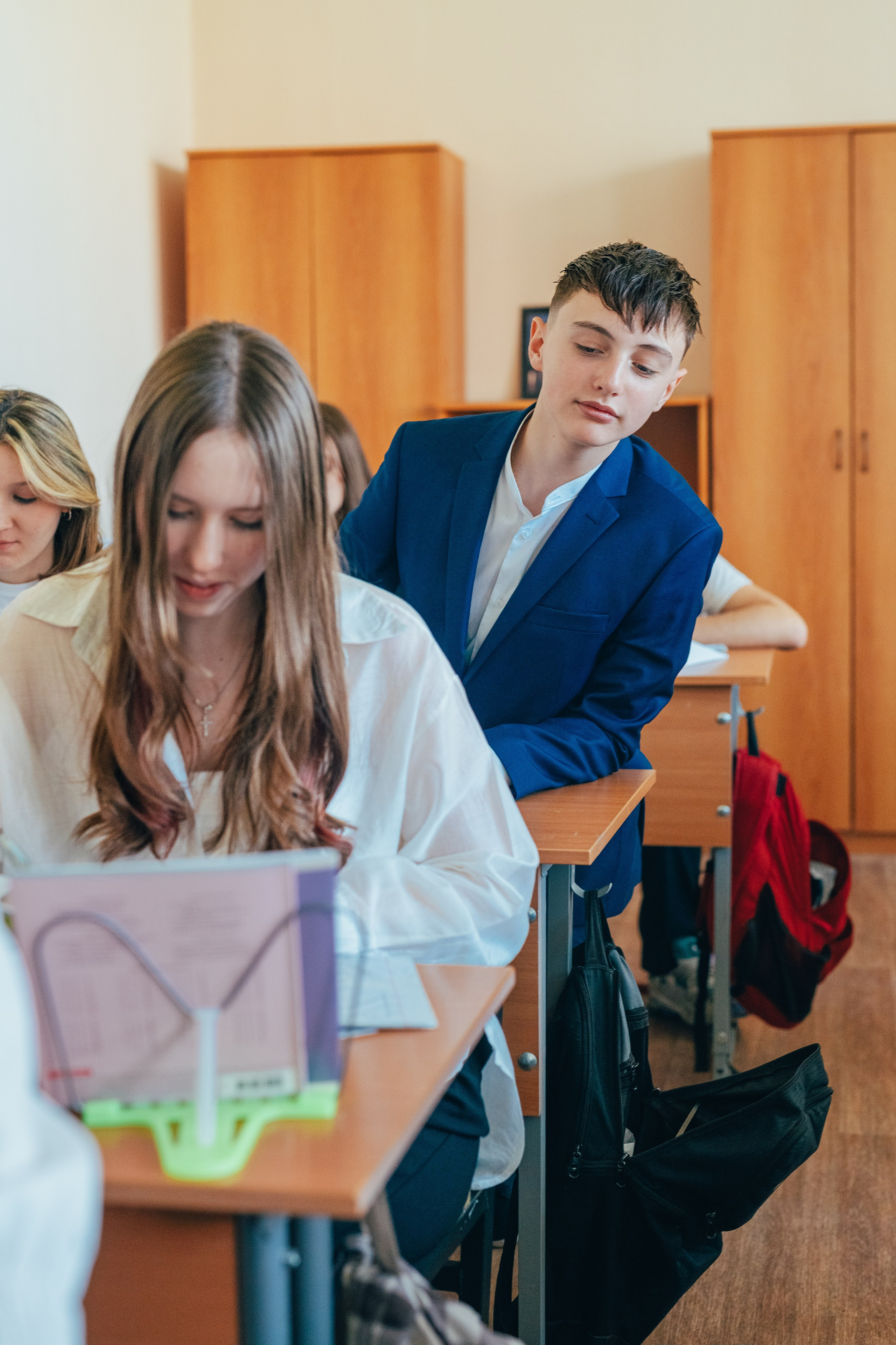 9 класс. Школьные альбомы и альбомы для детского сада. Юлия Осипова. Москва