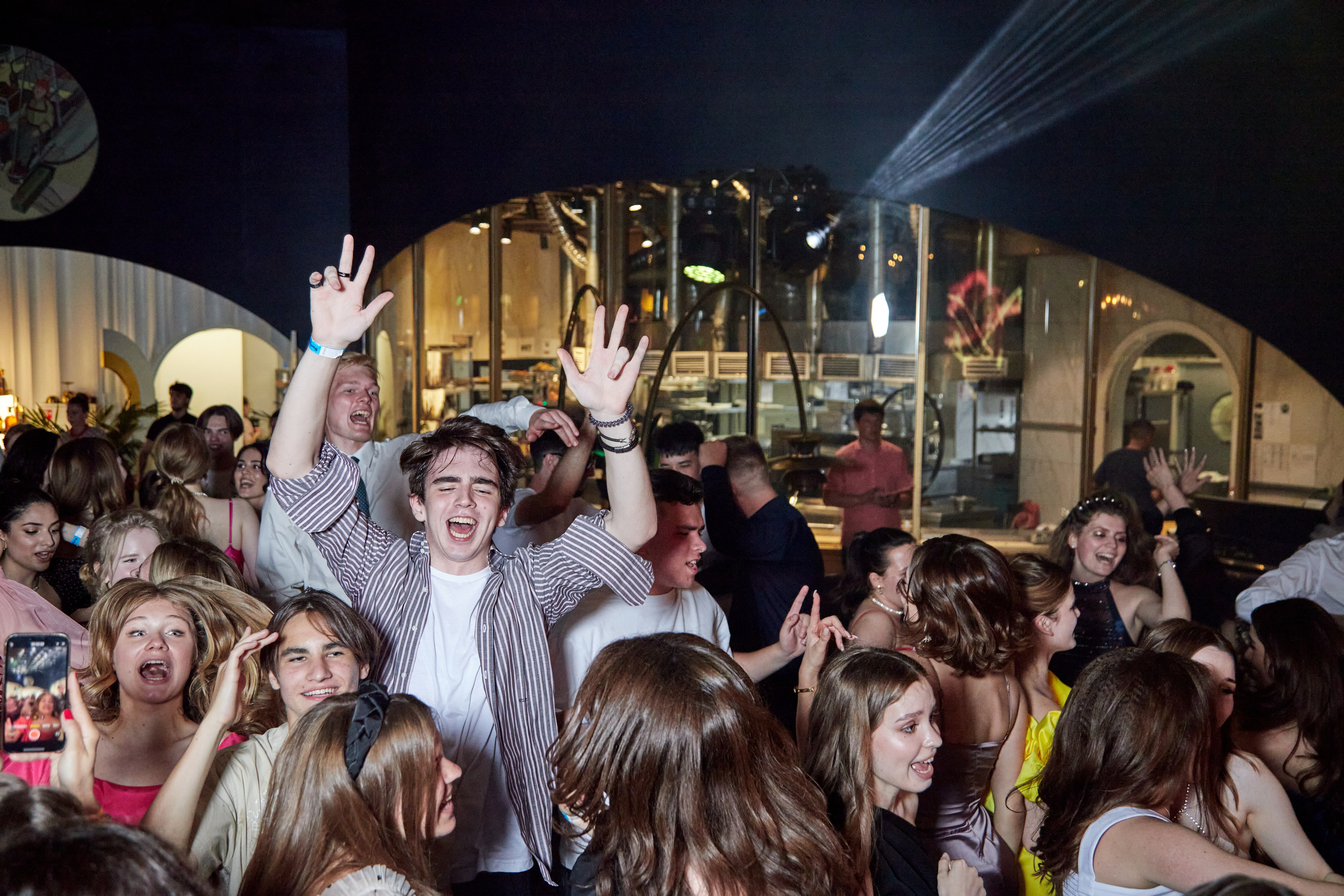 Школа и детский сад. Фотограф видеограф широкого профиля Денис Захаров