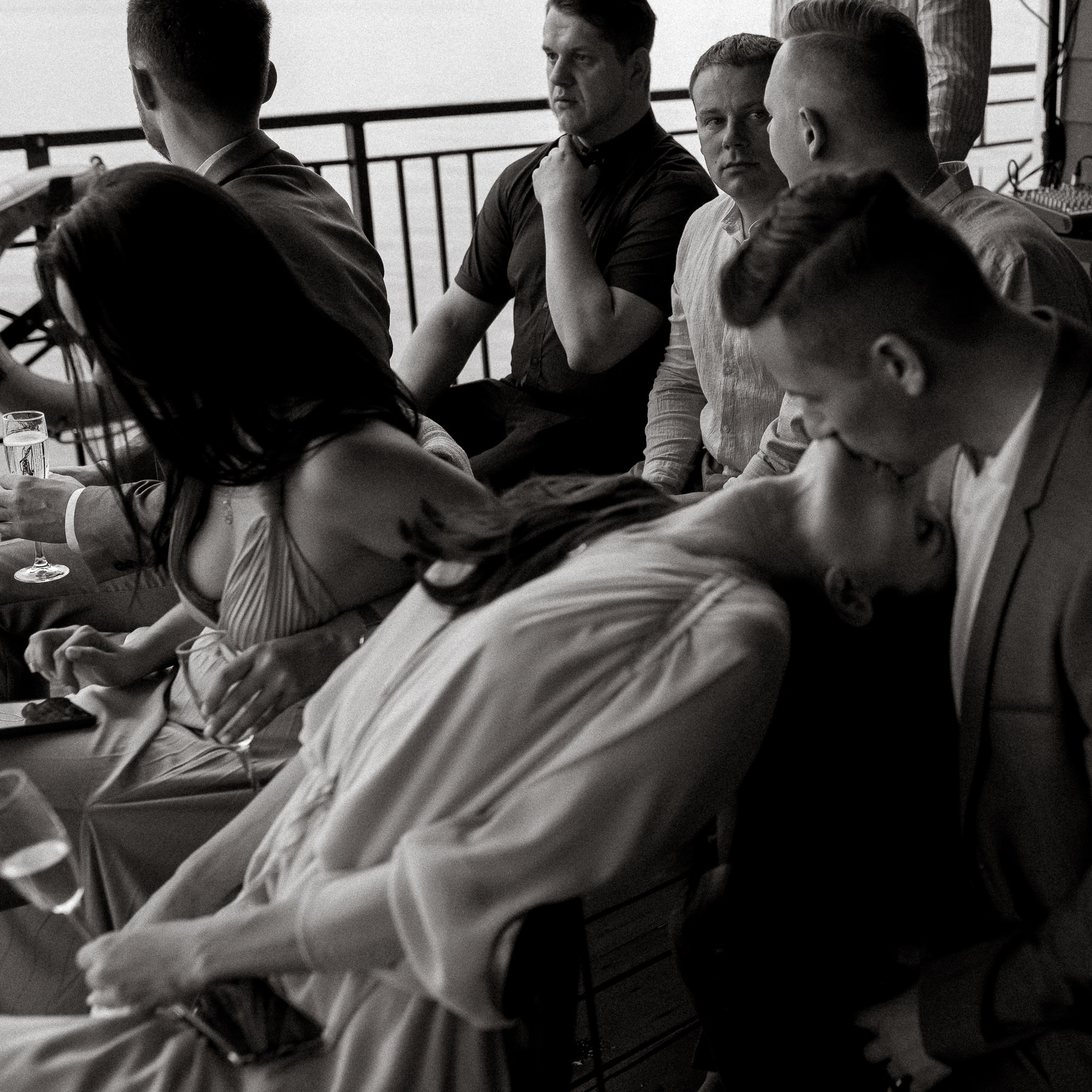 За окном был дождь. Свадебный фотограф Ярославль, Рыбинск