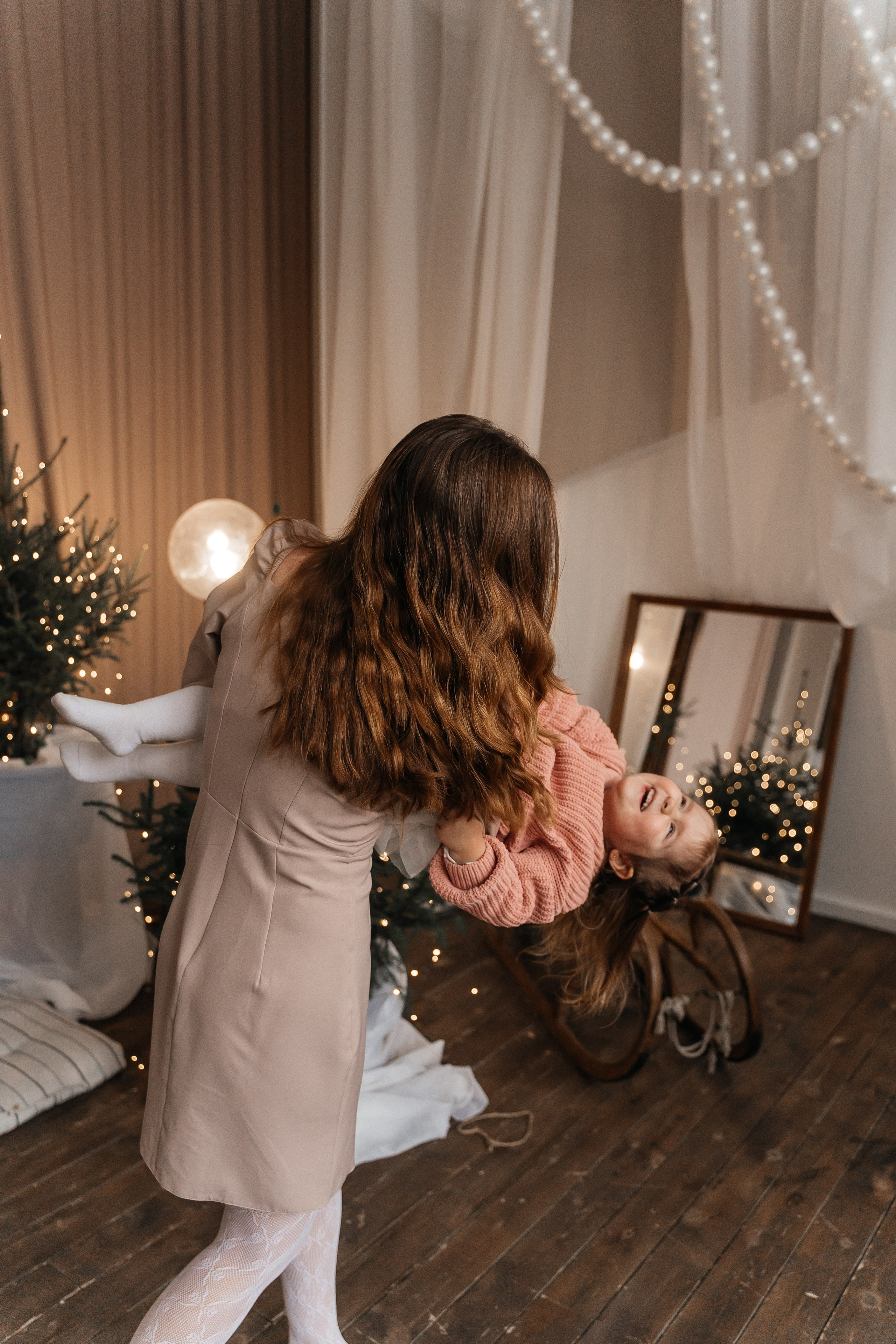 Серёжа, Аня и Василина. Волик Мария