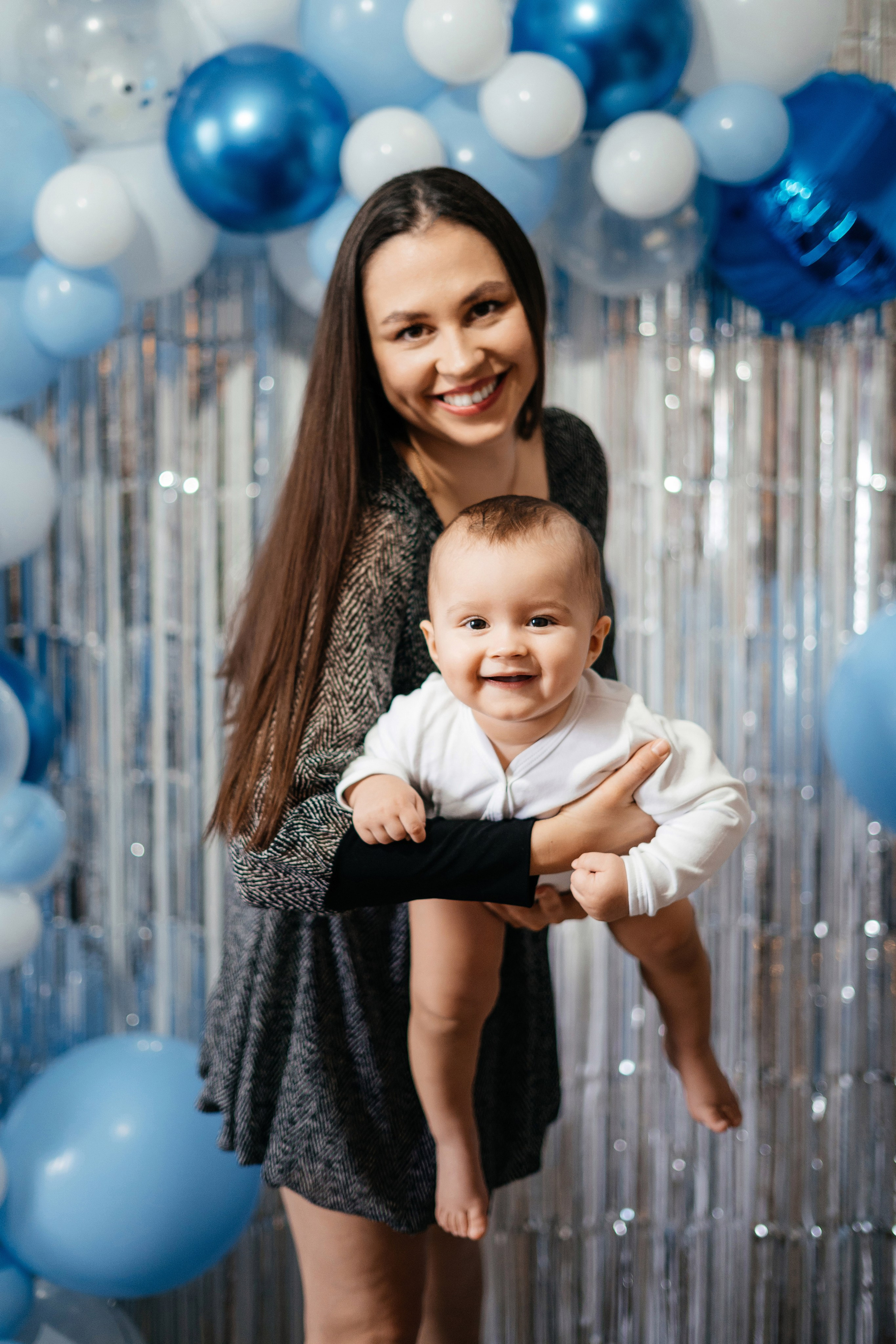 Домашнее годовасие Юры. Главная