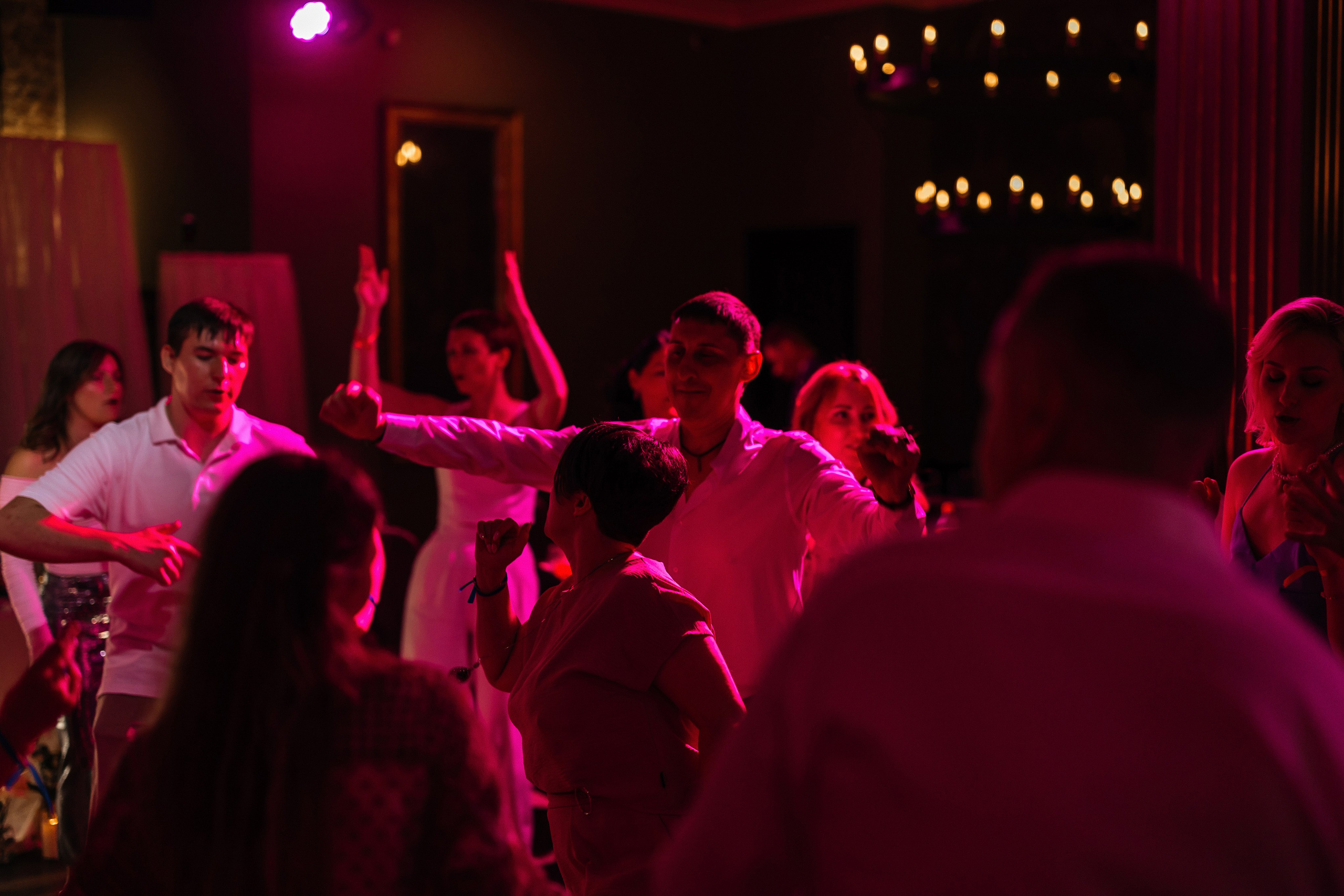 Артём & София | 14.06.25. Свадебный и семейный фотограф в Омске Евгения Хакимова