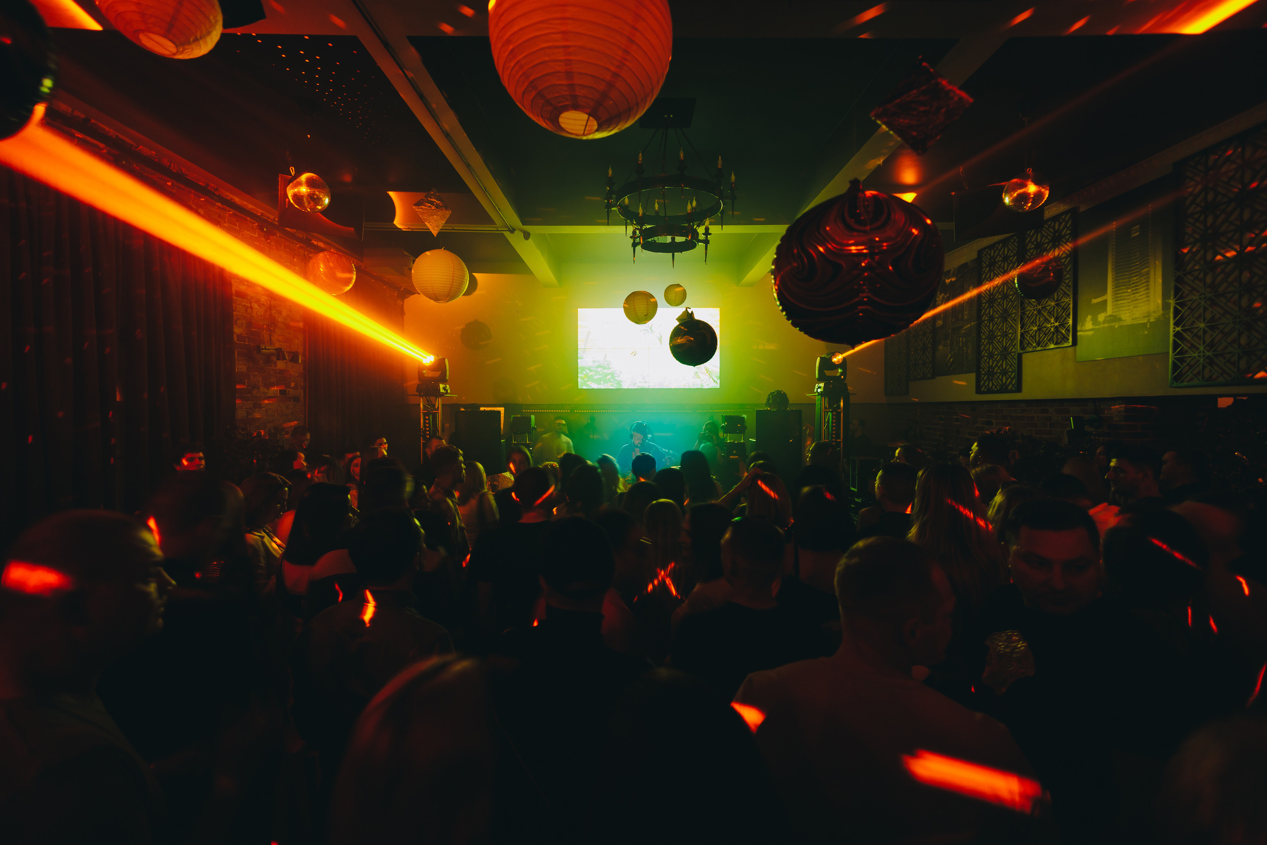 List. Фото и видео контент за одну съемку — Веретенников Егор