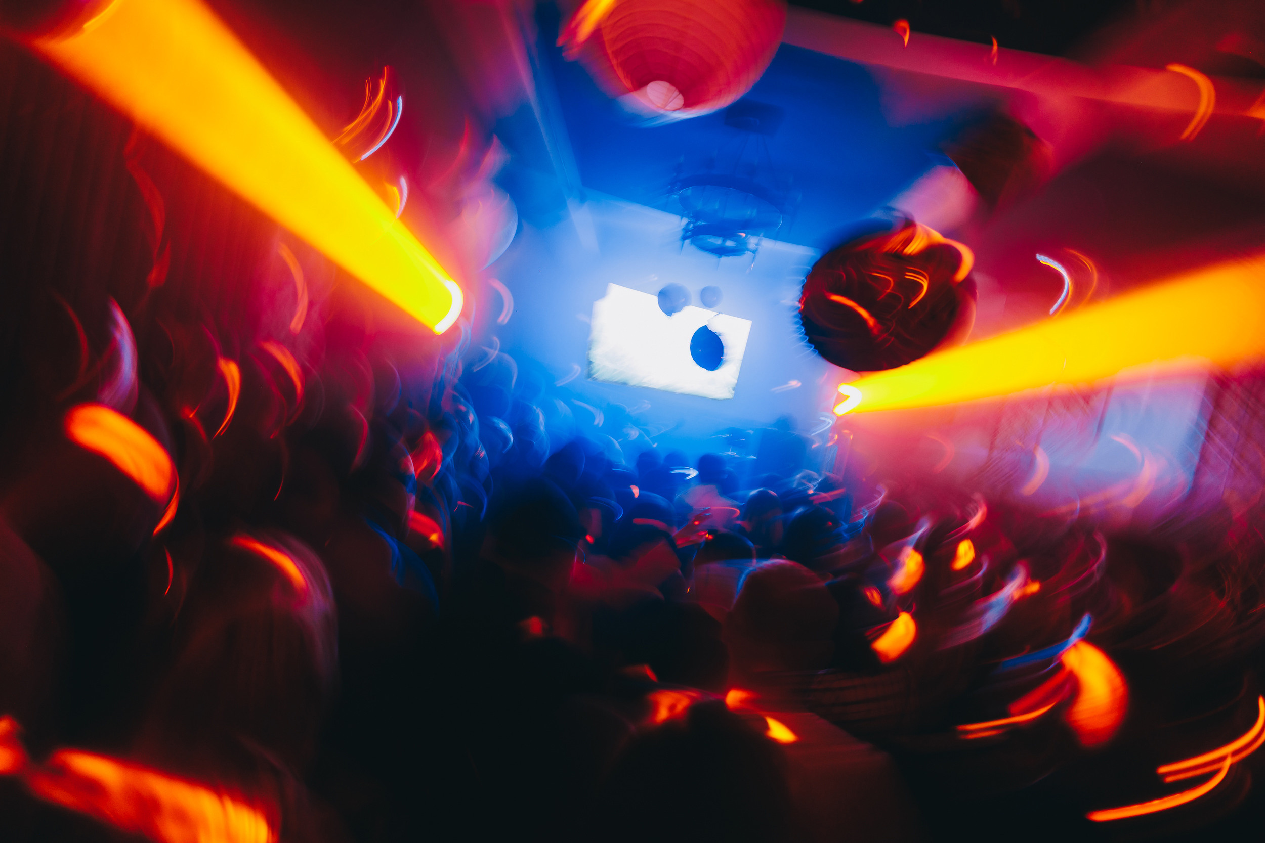 List. Фото и видео контент за одну съемку — Веретенников Егор