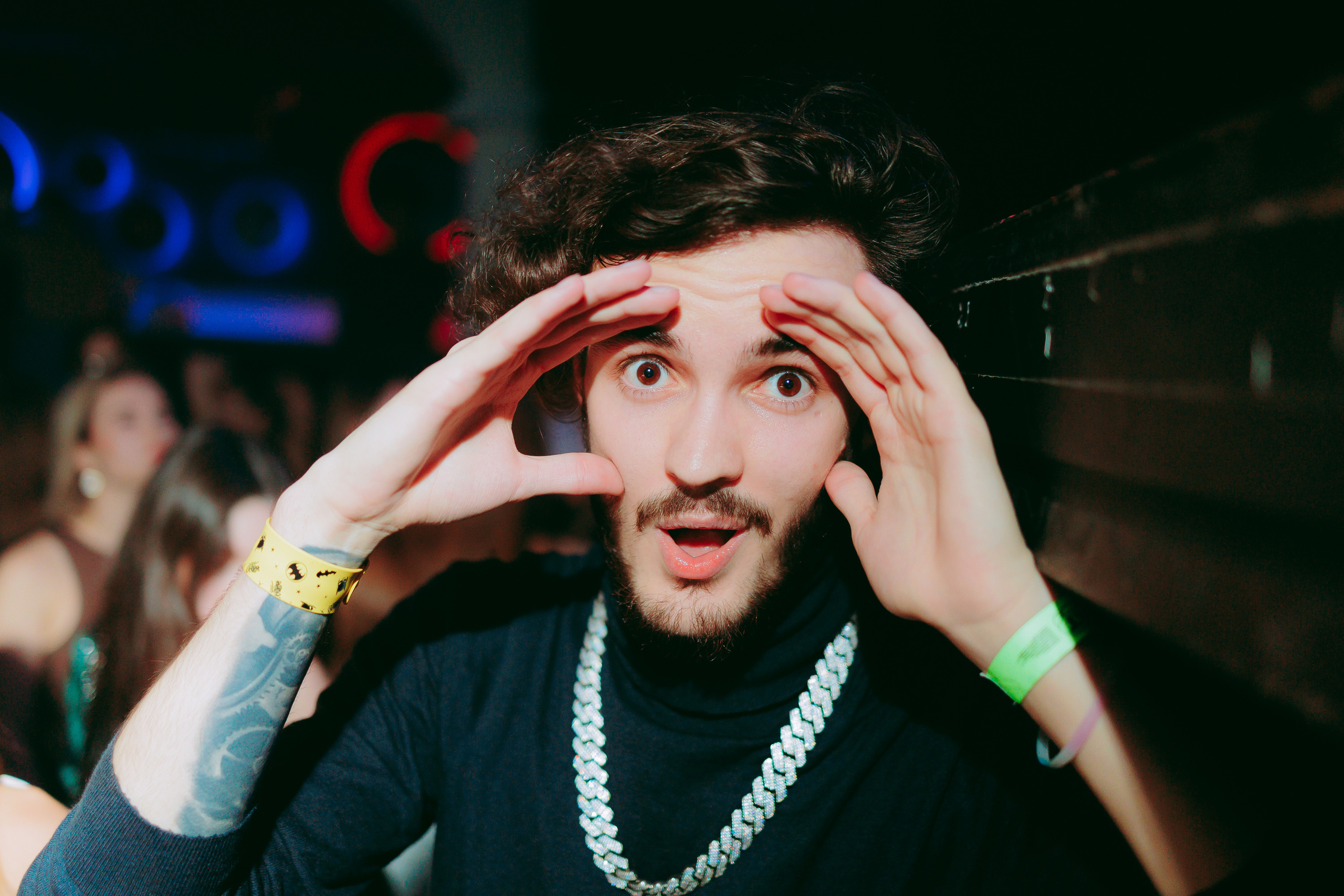 Repeat: 3 years. Фото и видео контент за одну съемку — Веретенников Егор