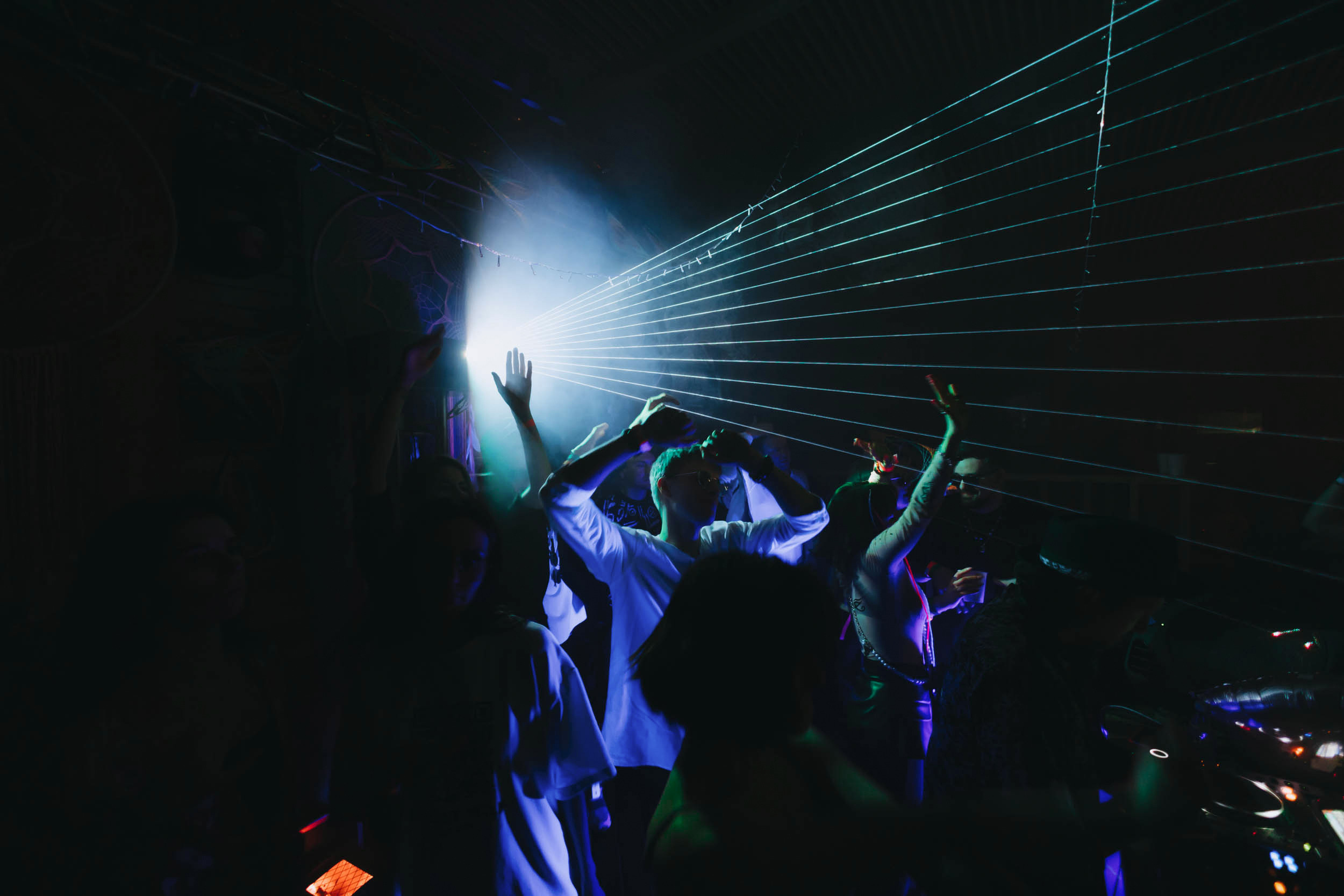 MANTRA: Acrobat. Фото и видео контент за одну съемку — Веретенников Егор