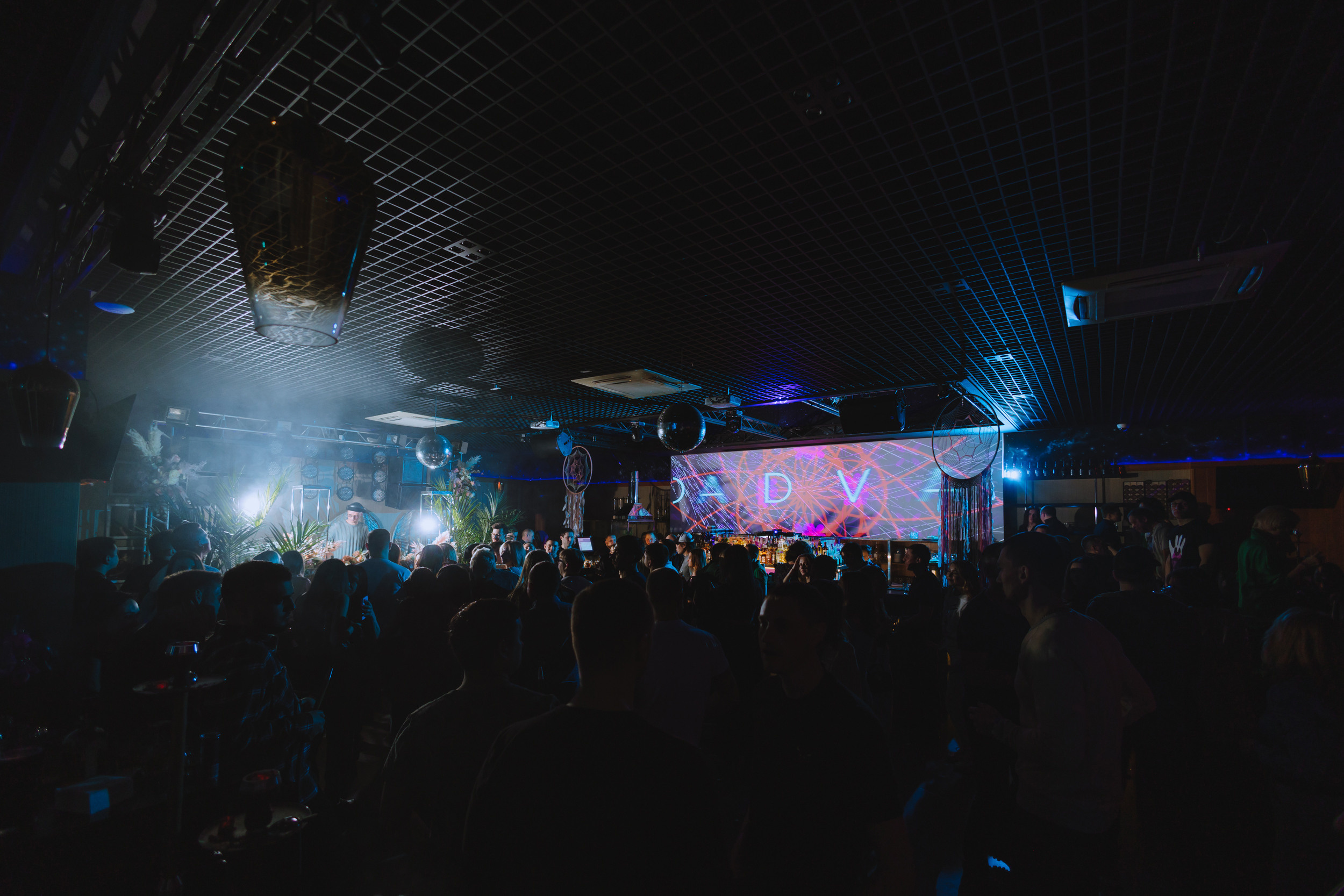 VESNA. Фото и видео контент за одну съемку — Веретенников Егор