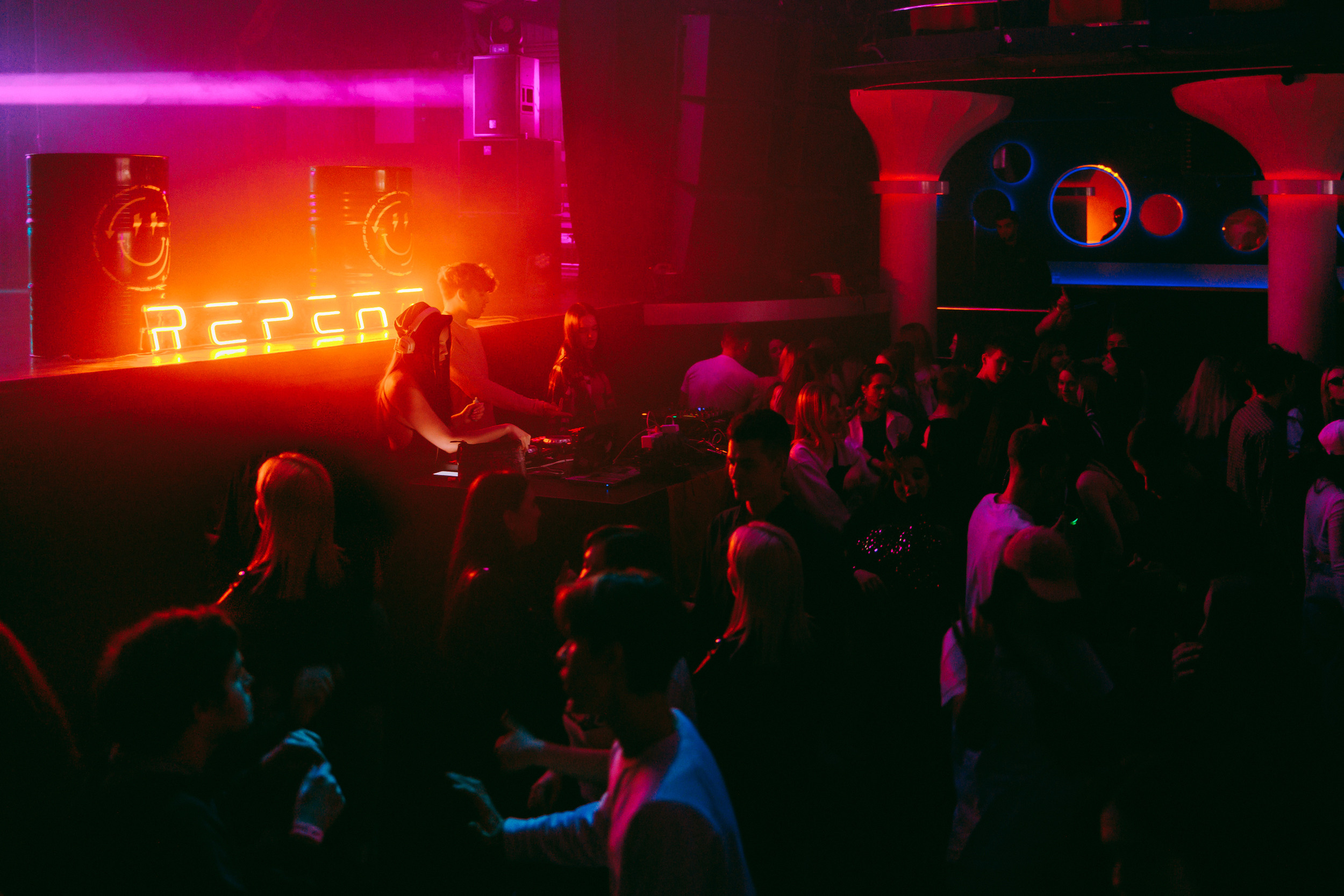 Repeat. Фото и видео контент за одну съемку — Веретенников Егор