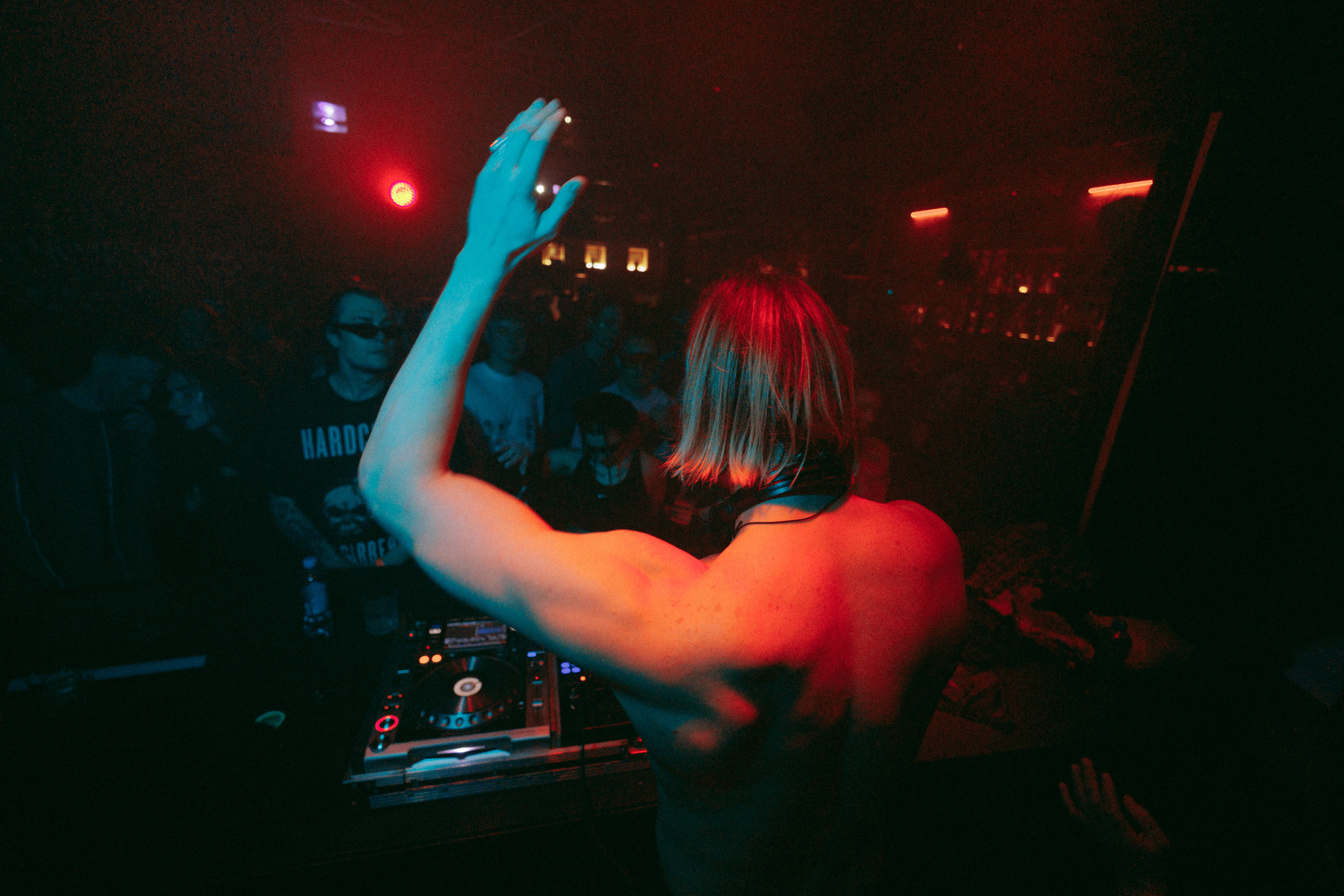 Laika. Фото и видео контент за одну съемку — Веретенников Егор