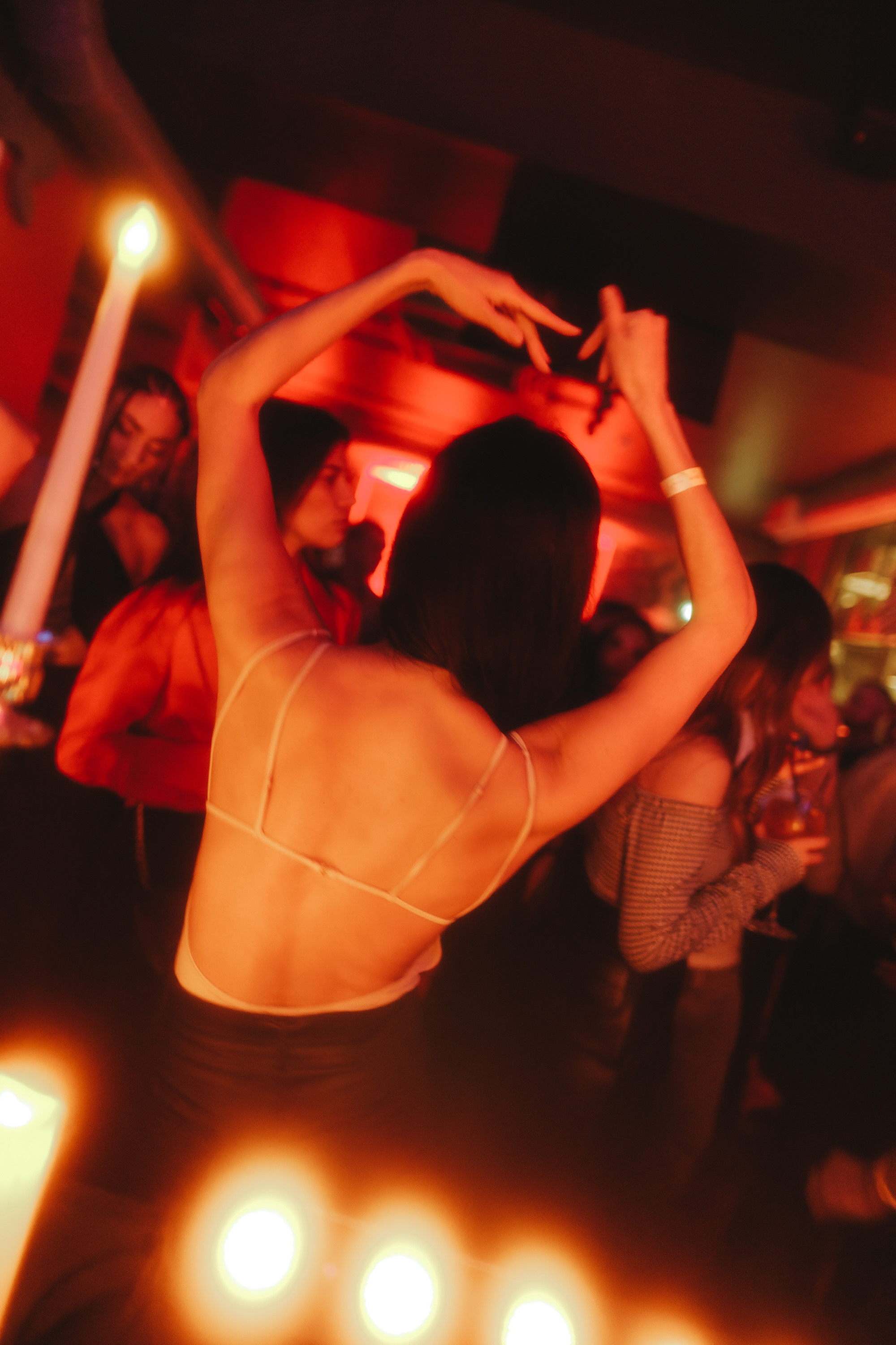 MANTRA: Betelgeize. Фото и видео контент за одну съемку — Веретенников Егор