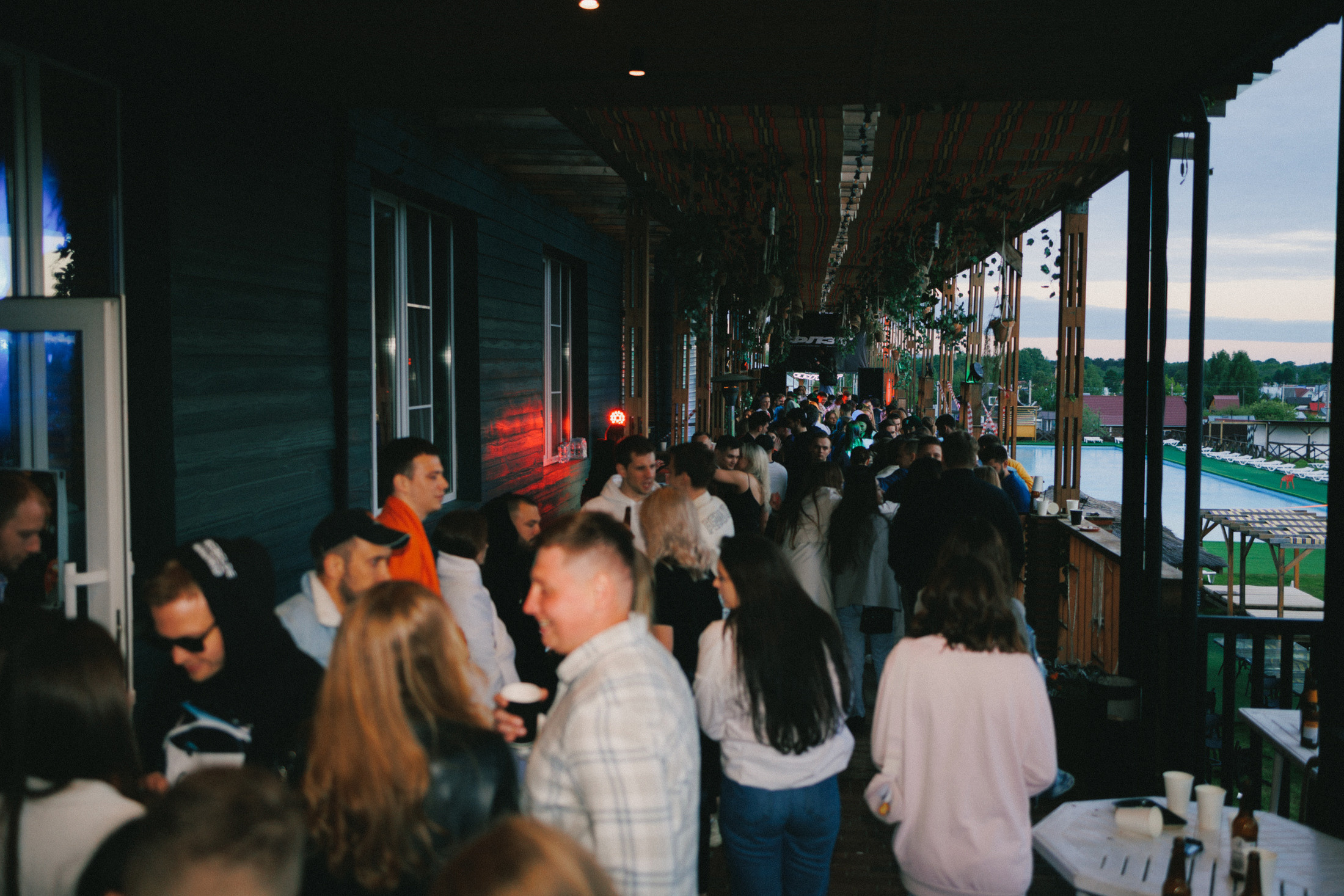 ФЛЭТ. Фото и видео контент за одну съемку — Веретенников Егор