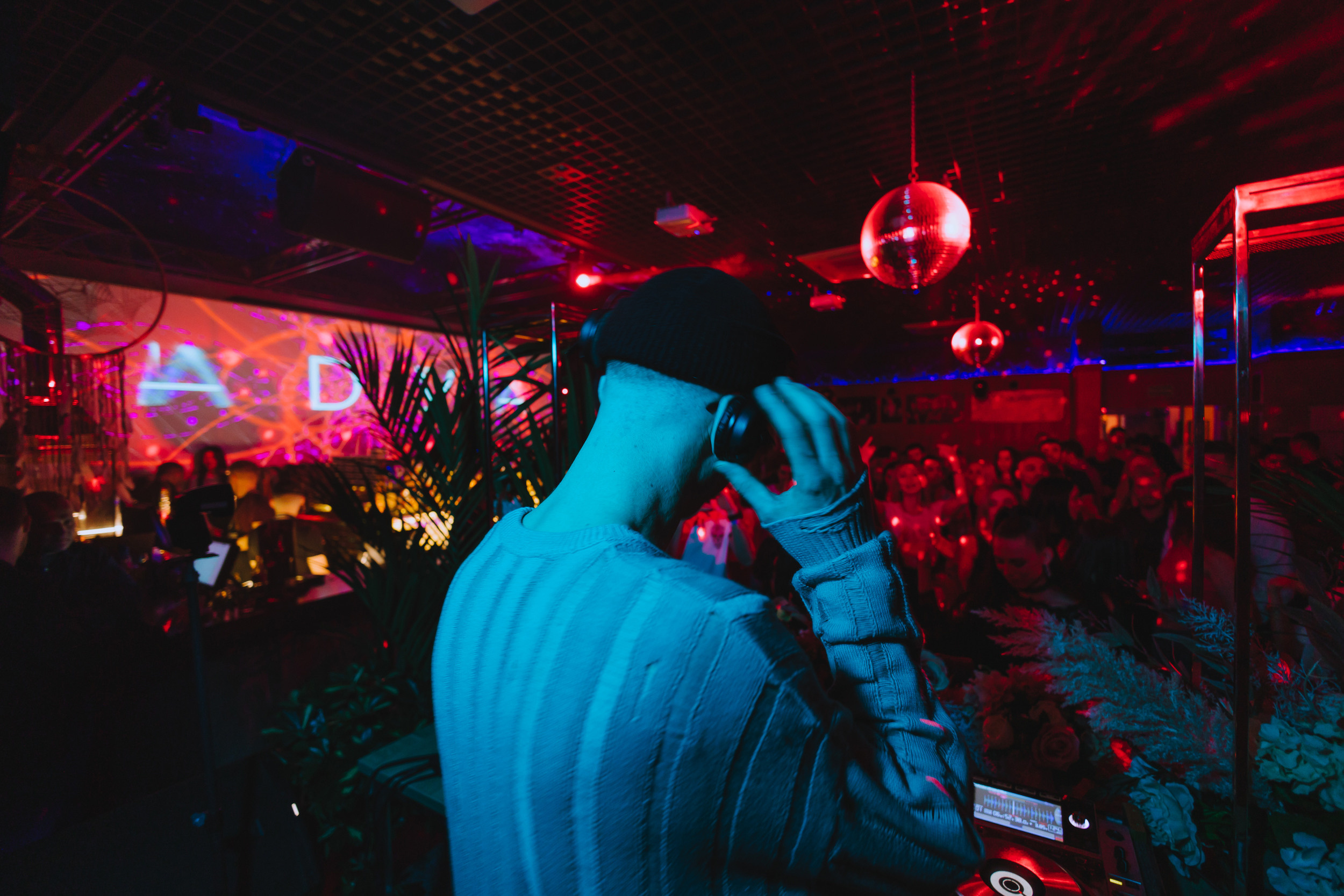 VESNA. Фото и видео контент за одну съемку — Веретенников Егор