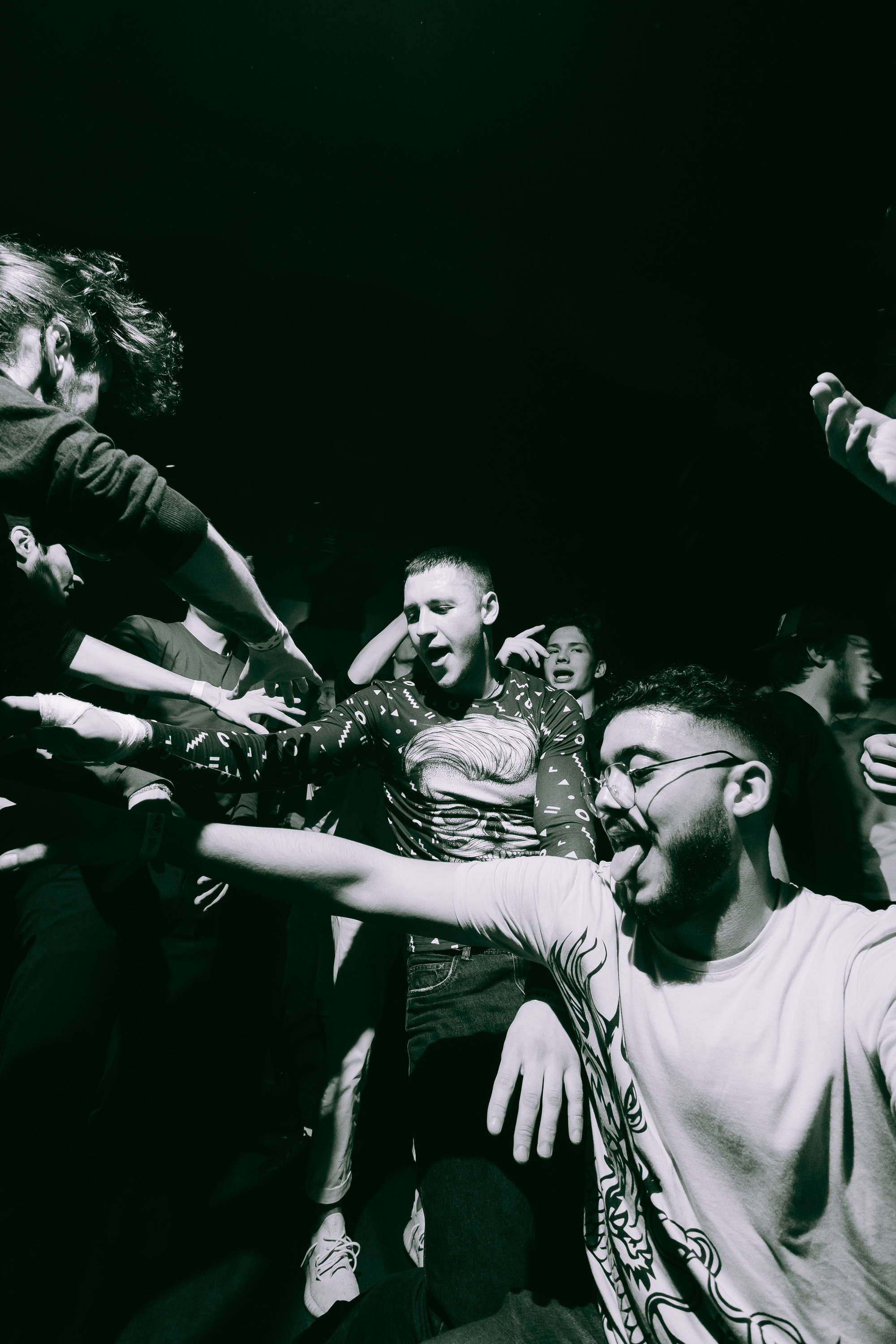 Repeat: 3 years. Фото и видео контент за одну съемку — Веретенников Егор