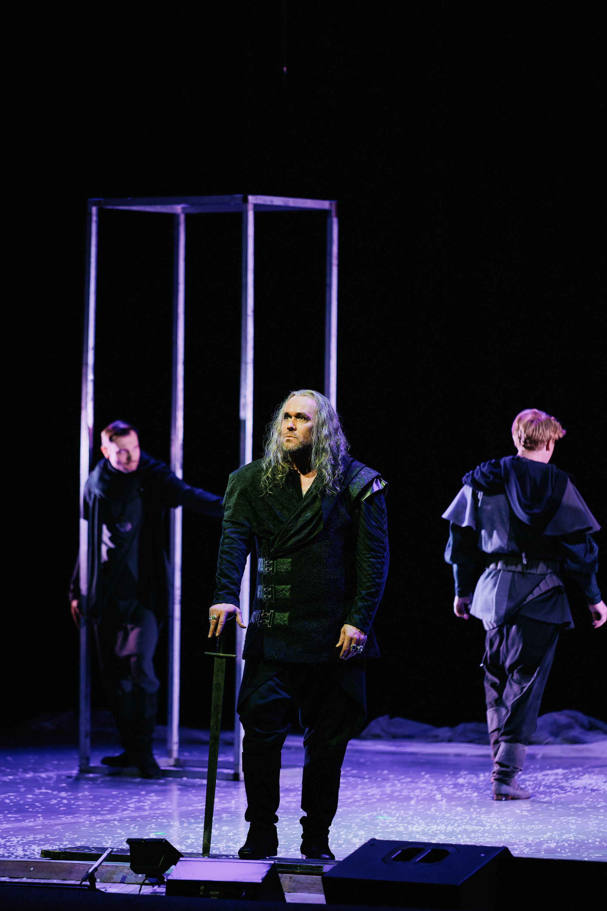 «Лев зимой». Фото и видео контент за одну съемку — Веретенников Егор