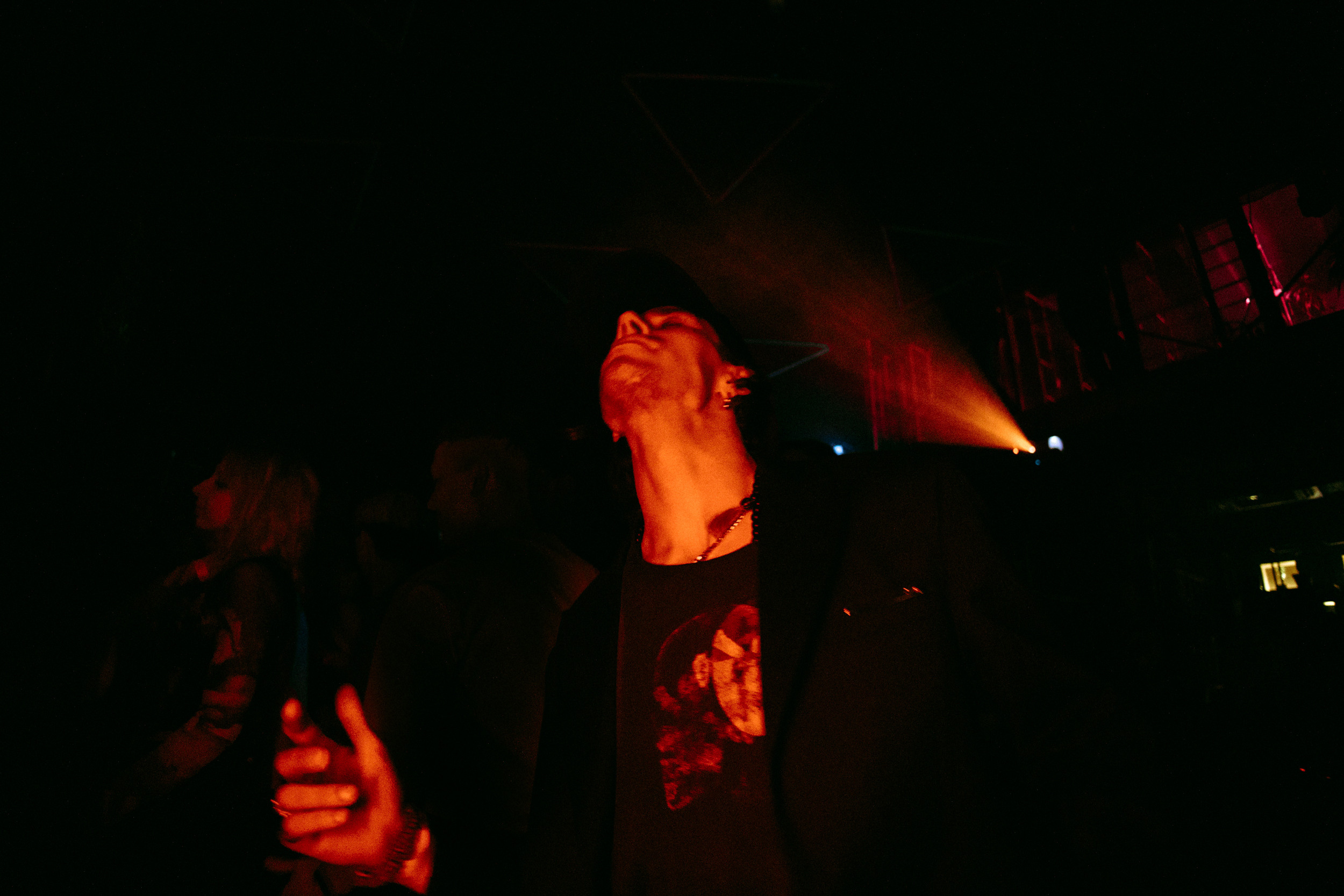 Laika. Фото и видео контент за одну съемку — Веретенников Егор