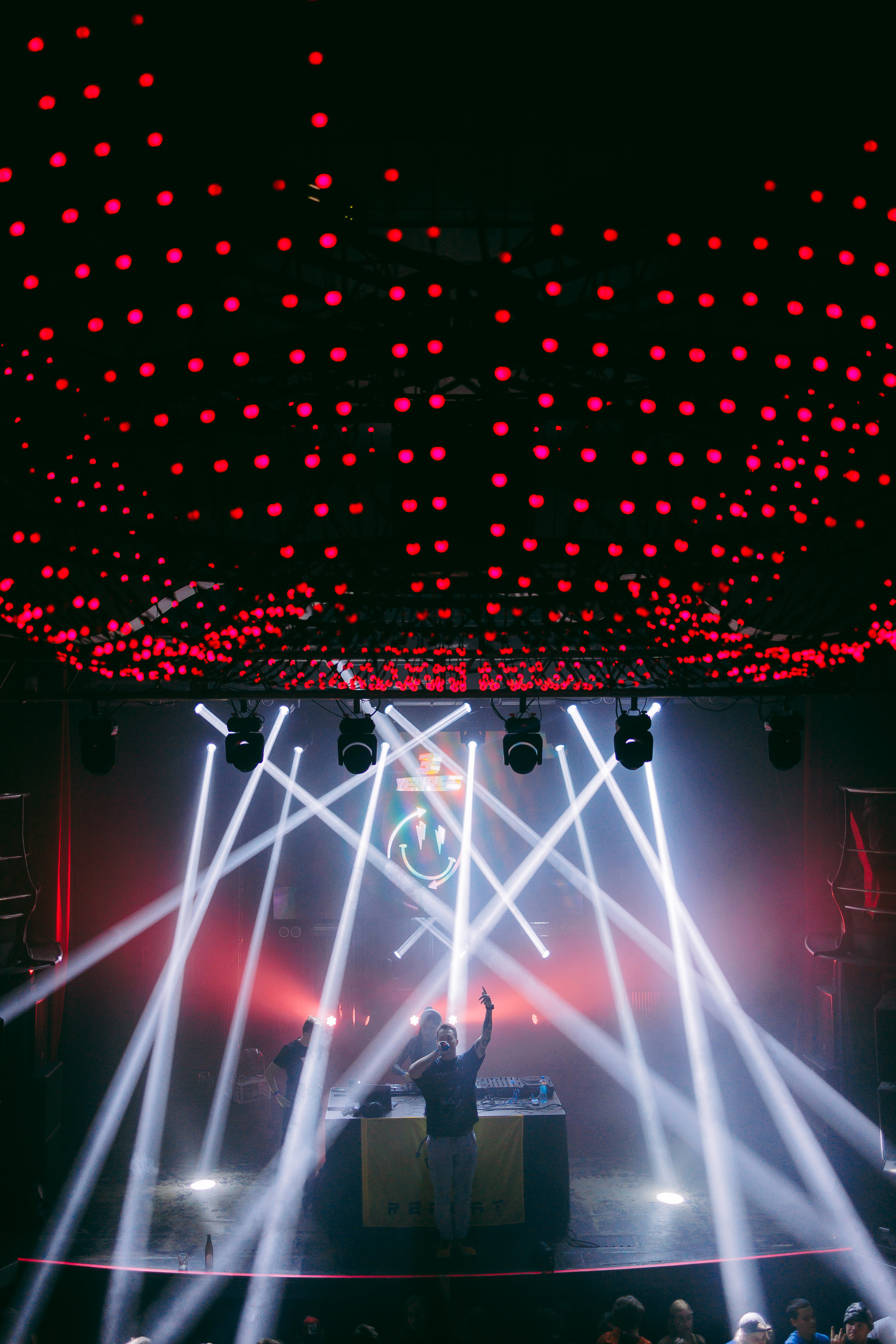 Repeat: 3 years. Фото и видео контент за одну съемку — Веретенников Егор