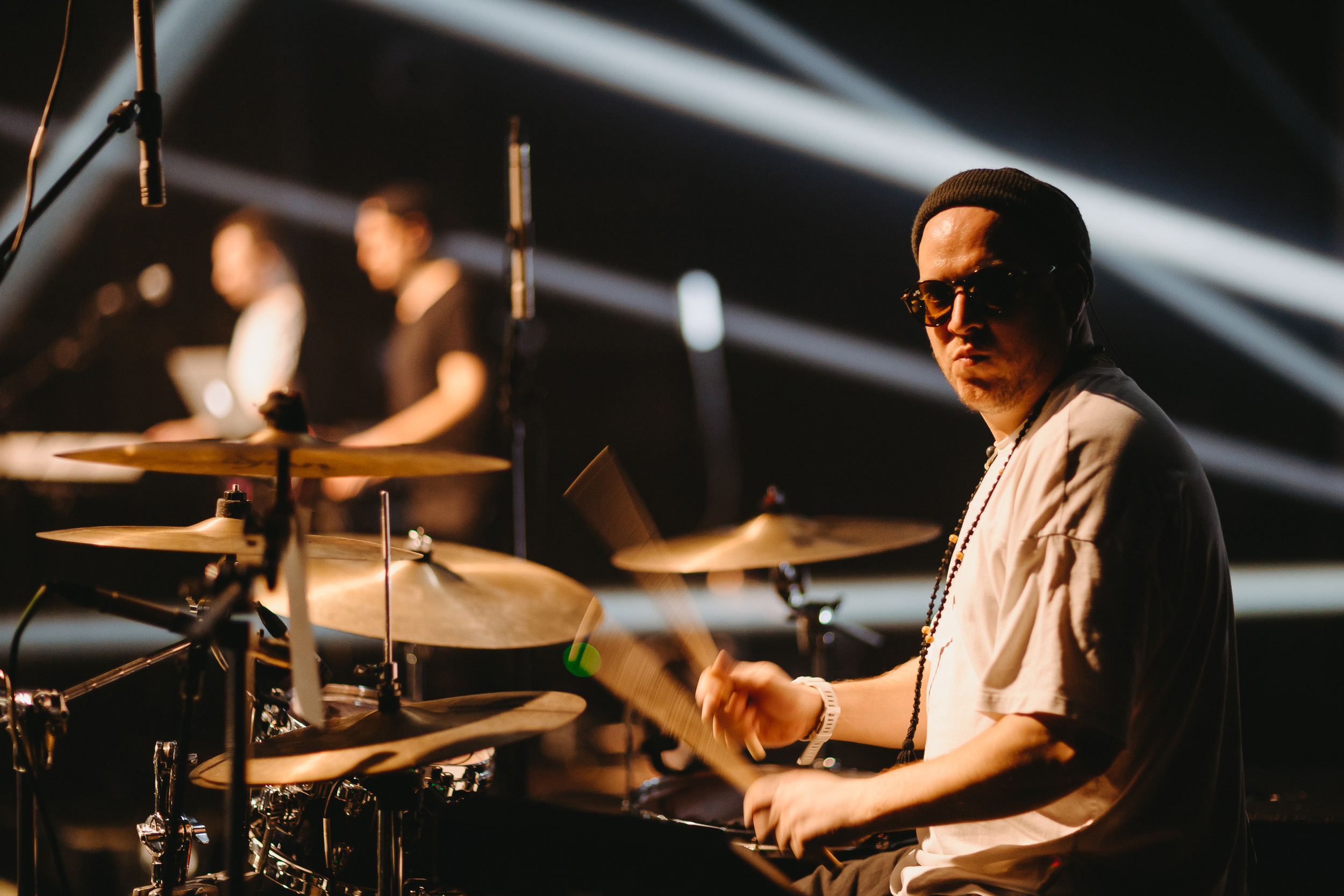 Сурганова и оркестр. Фото и видео контент за одну съемку — Веретенников Егор