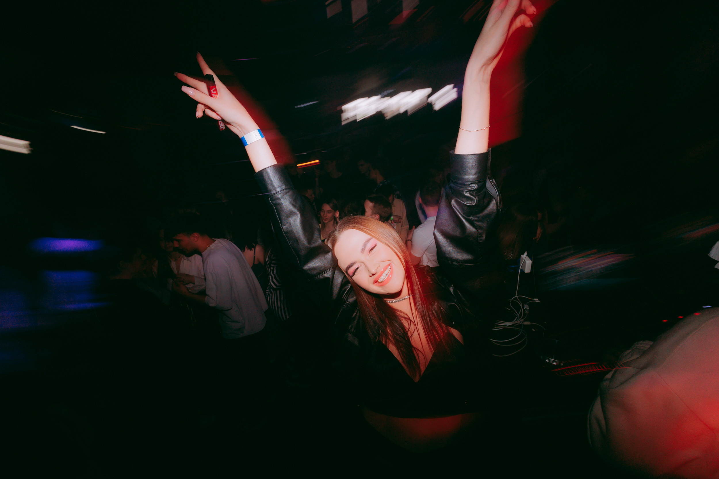 Repeat. Фото и видео контент за одну съемку — Веретенников Егор