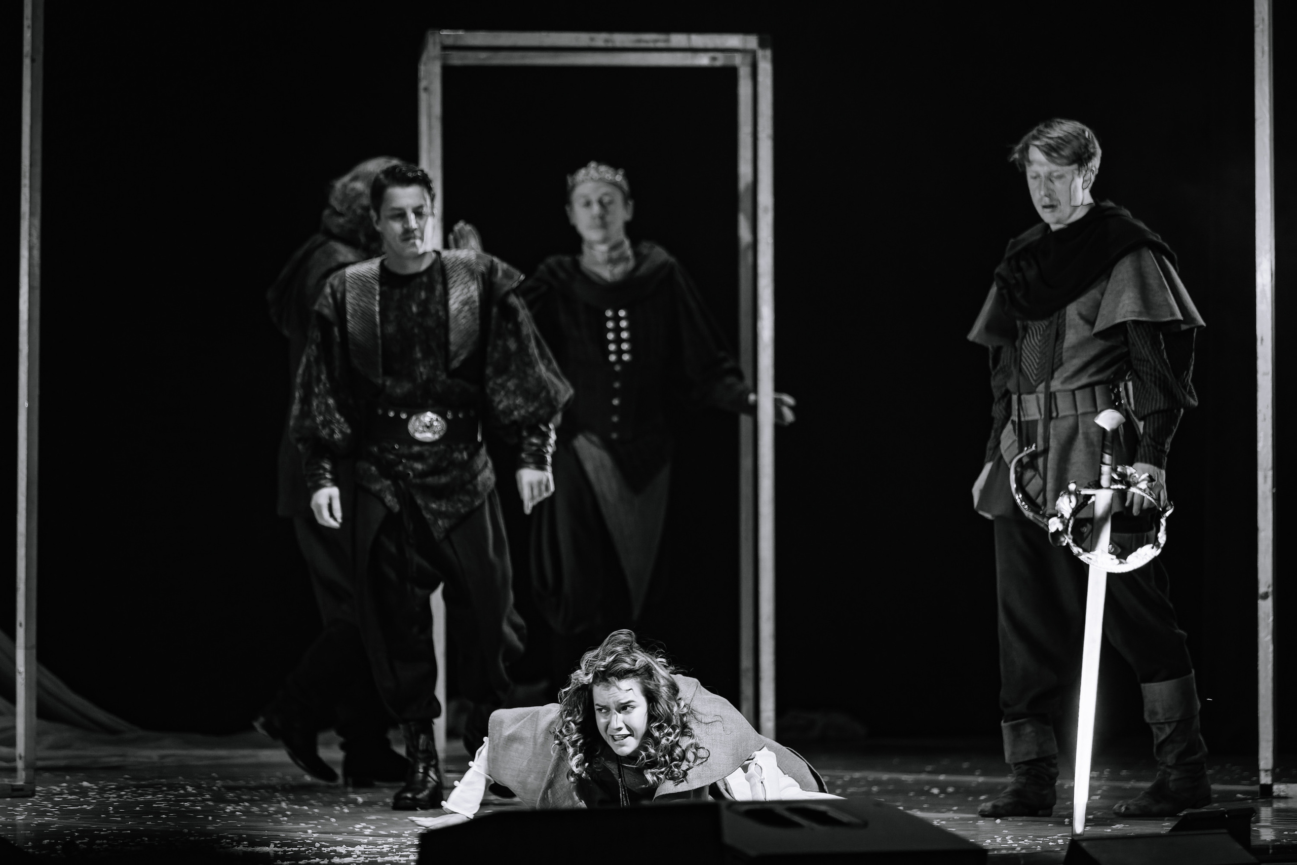 «Лев зимой». Фото и видео контент за одну съемку — Веретенников Егор