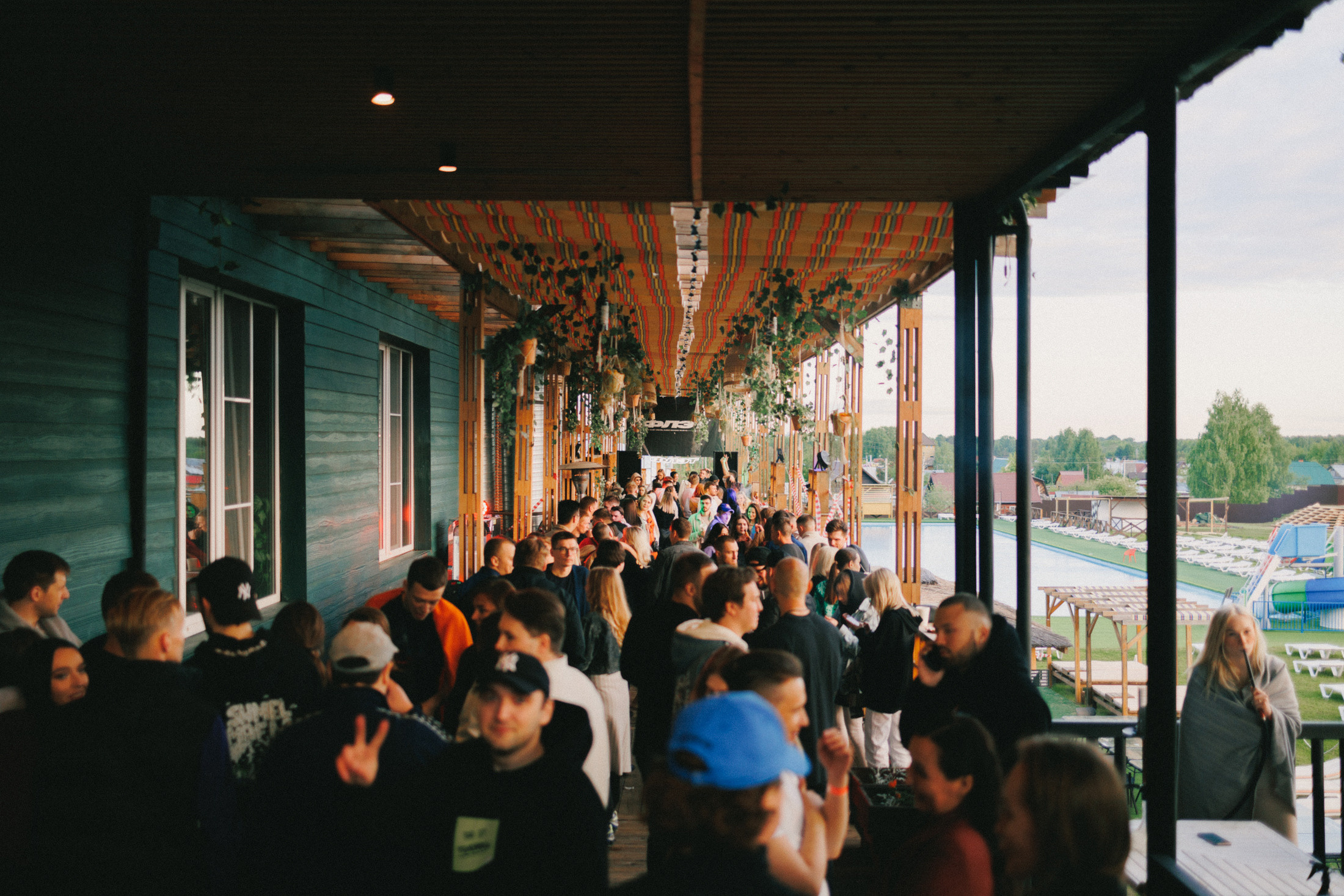 ФЛЭТ. Фото и видео контент за одну съемку — Веретенников Егор