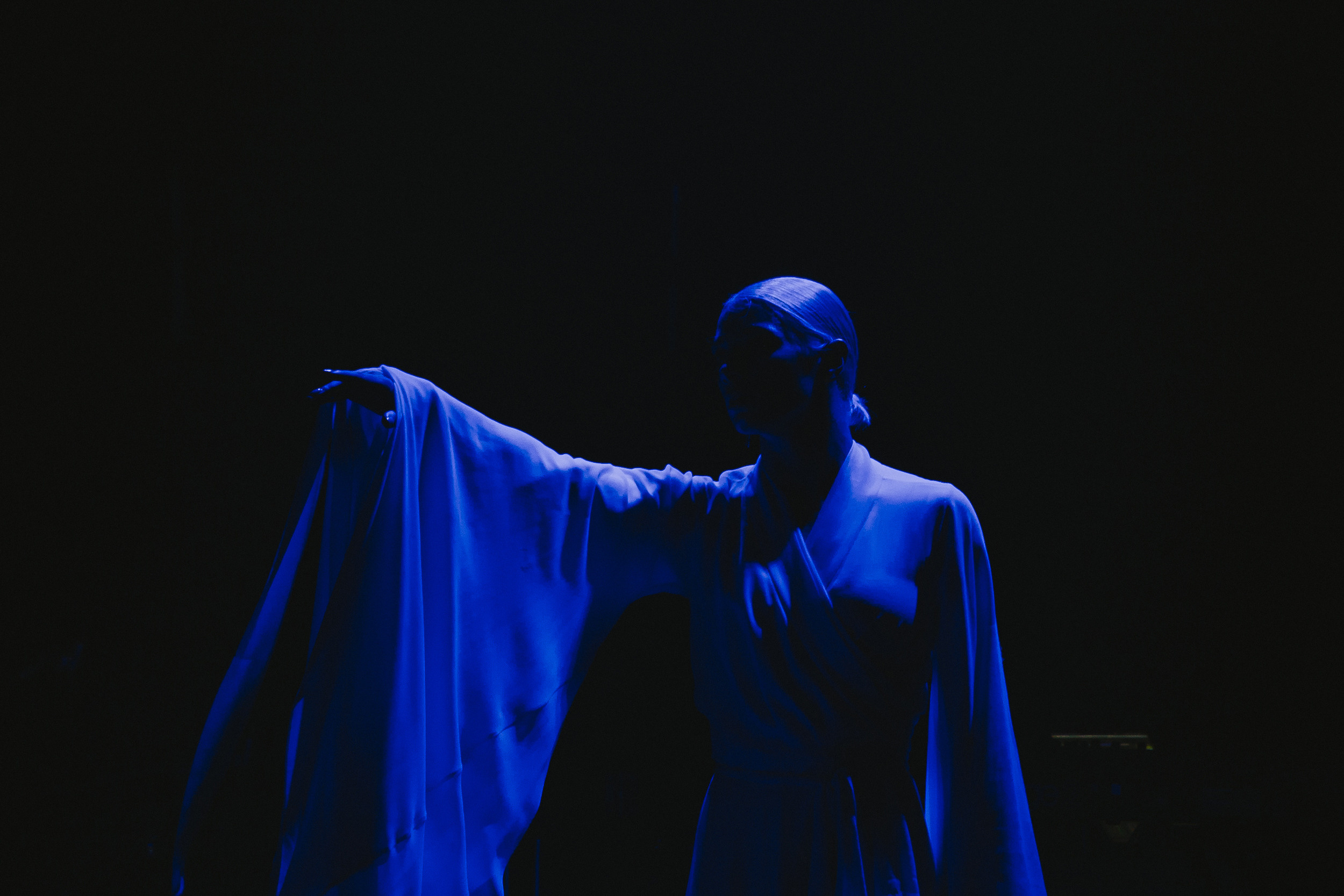 Лазарев. Фото и видео контент за одну съемку — Веретенников Егор