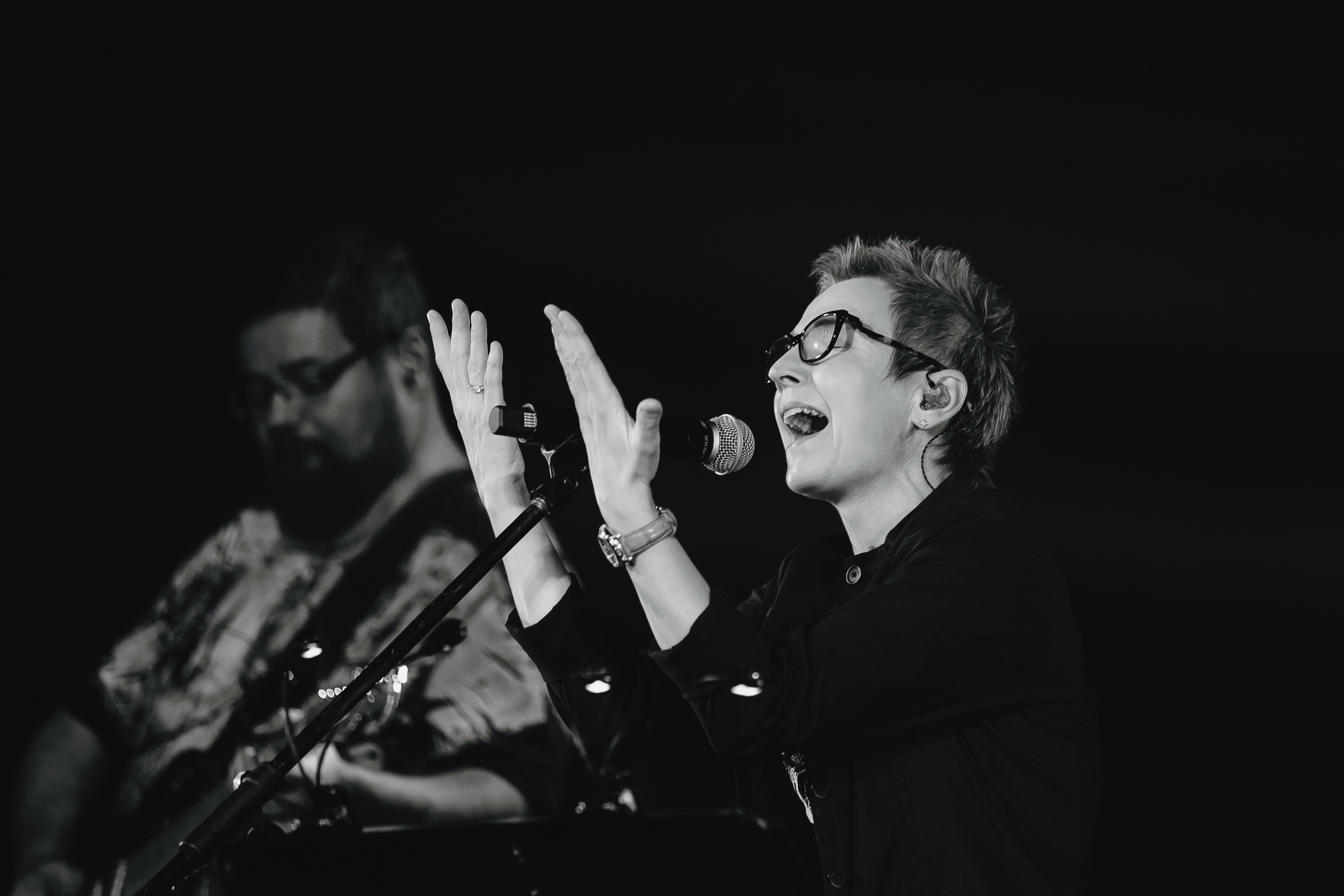 Сурганова и оркестр. Фото и видео контент за одну съемку — Веретенников Егор