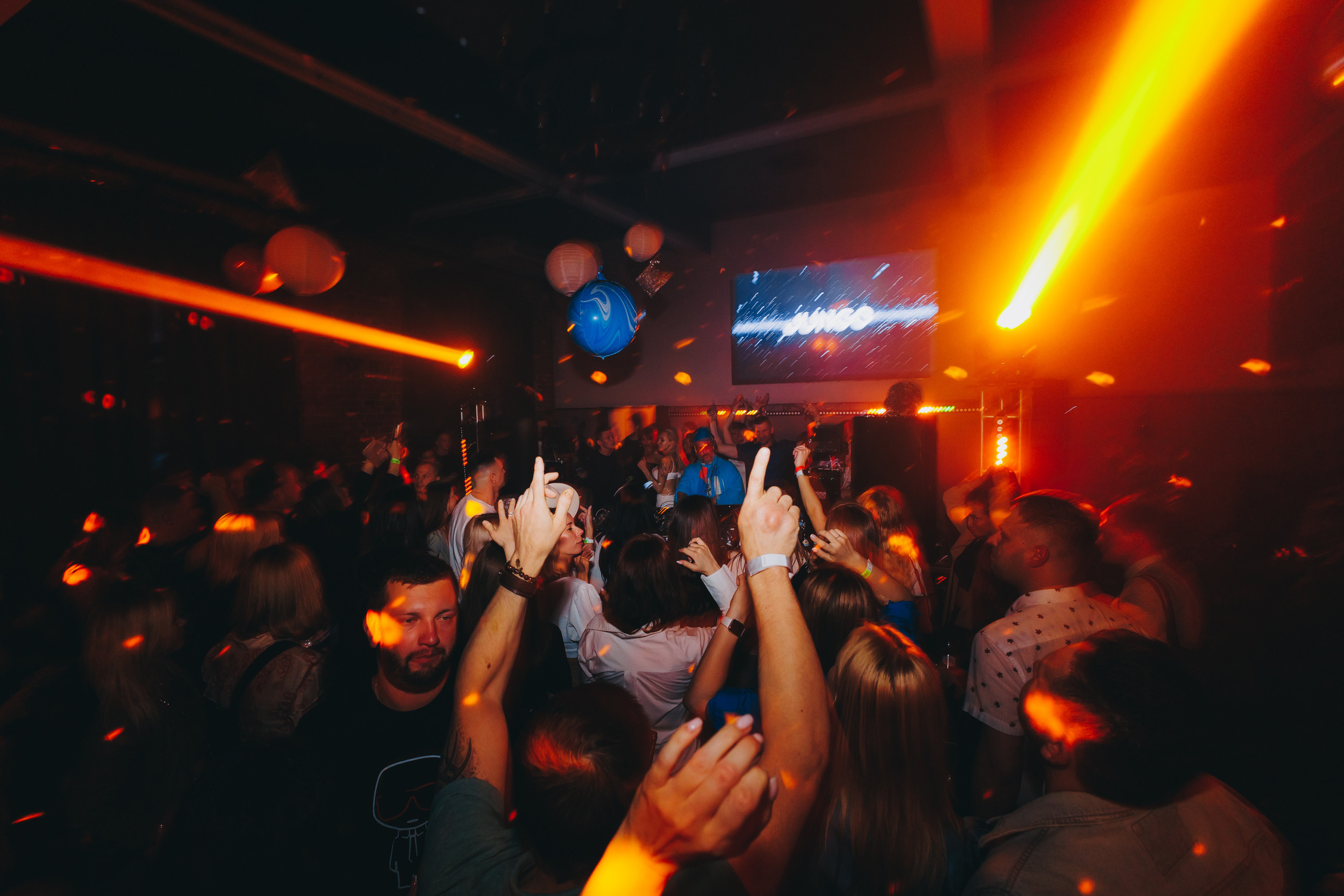 List. Фото и видео контент за одну съемку — Веретенников Егор