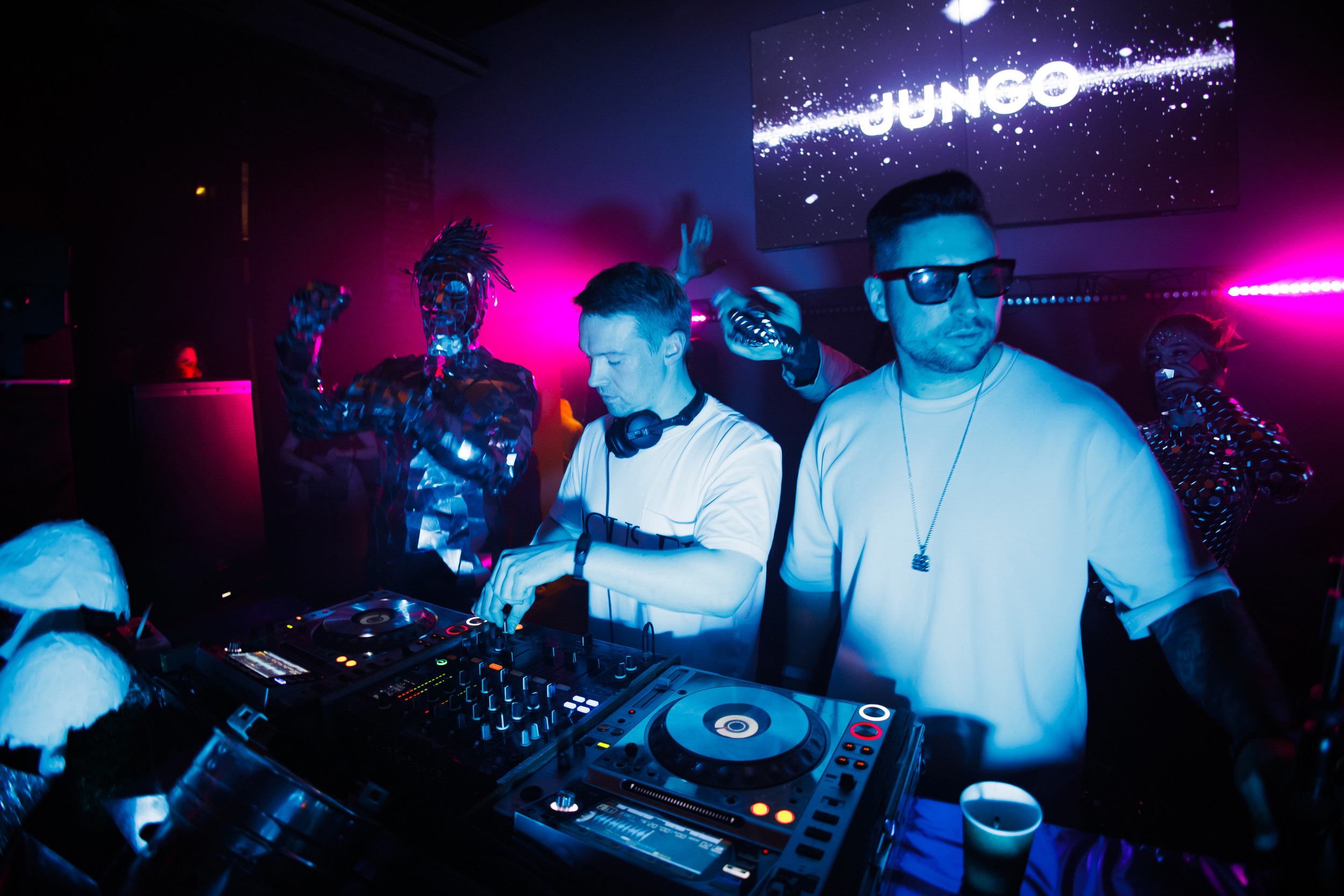 List. Фото и видео контент за одну съемку — Веретенников Егор