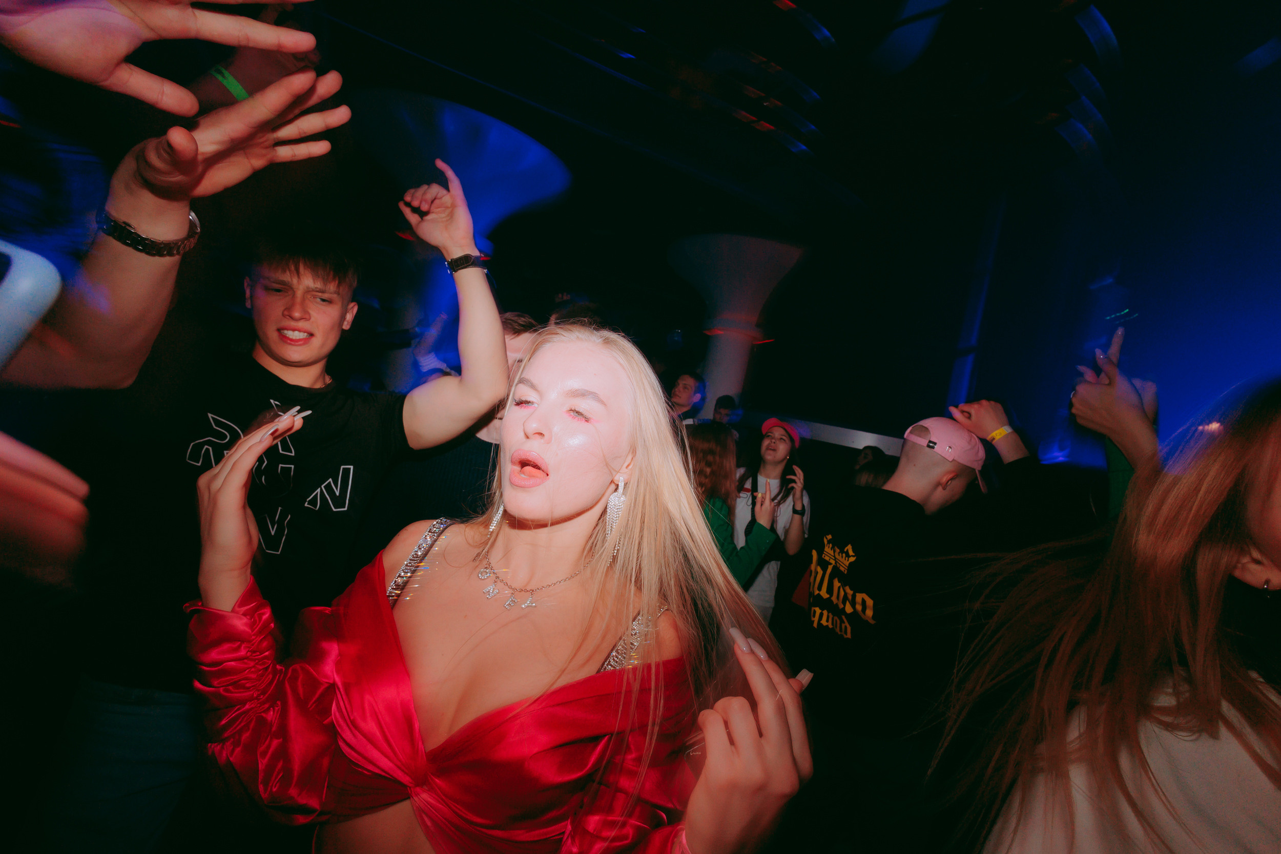 Repeat. Фото и видео контент за одну съемку — Веретенников Егор