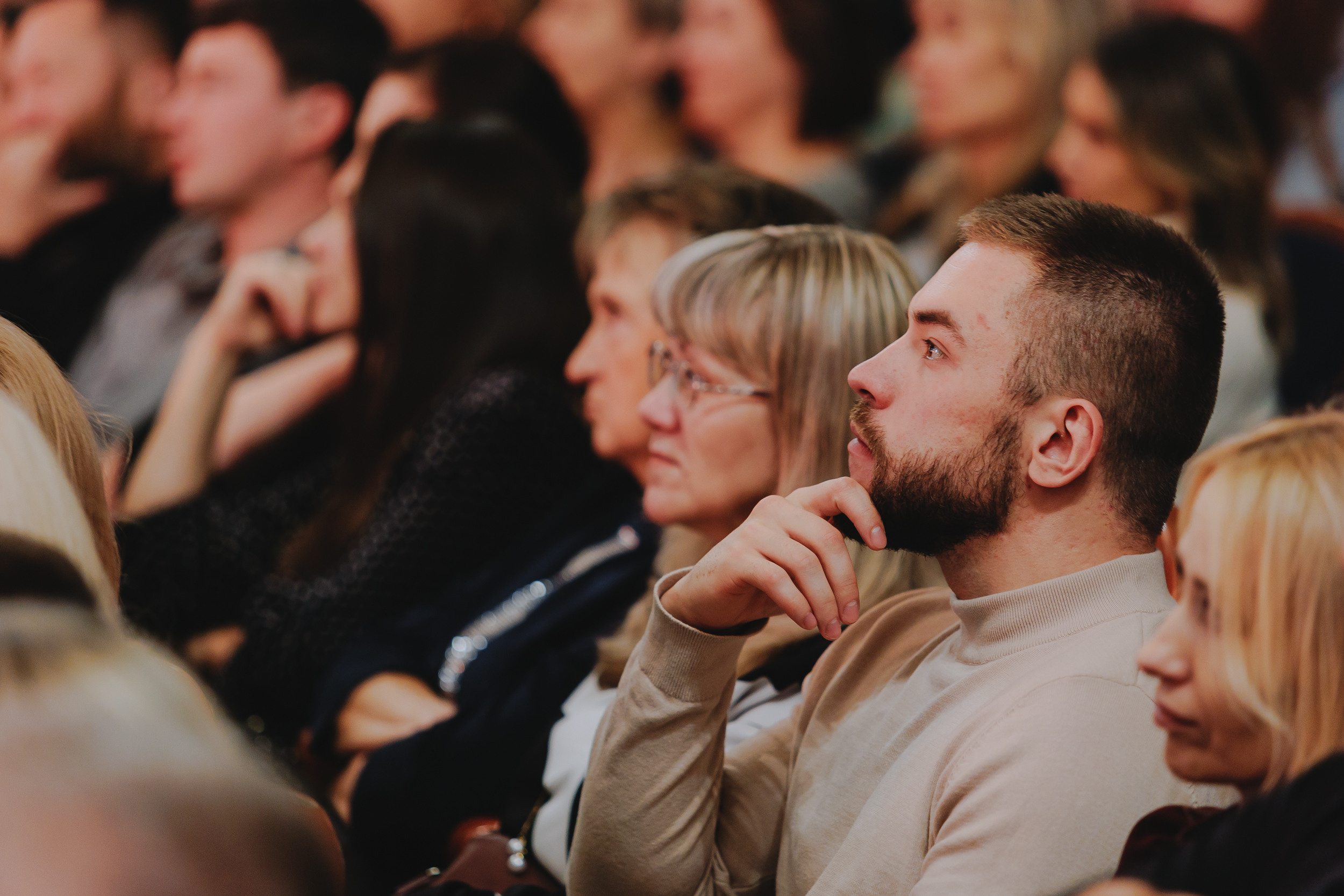 «У каждого свои недостатки». Фото и видео контент за одну съемку — Веретенников Егор