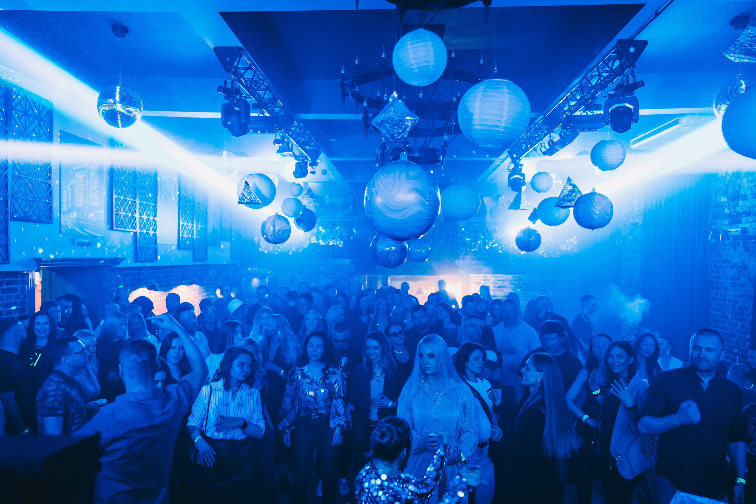 List. Фото и видео контент за одну съемку — Веретенников Егор