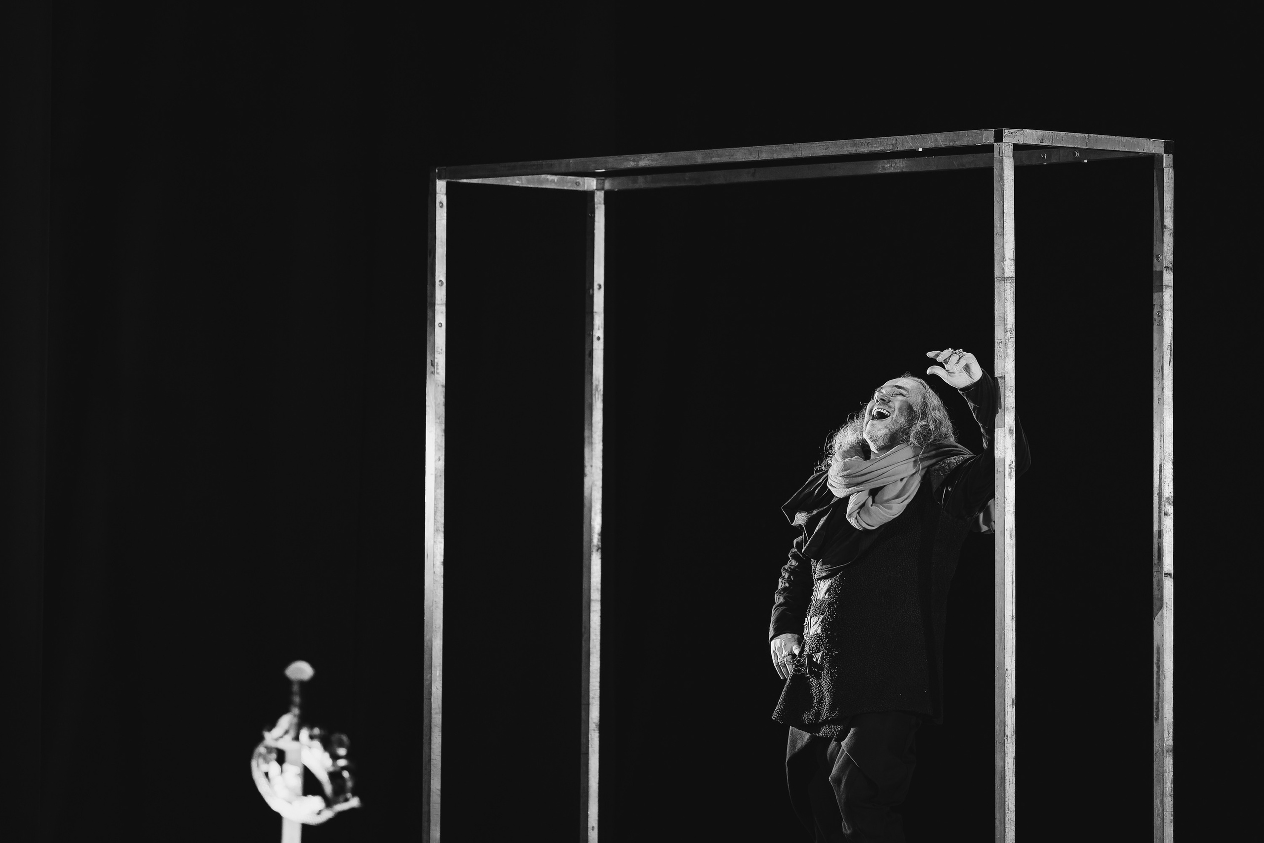 «Лев зимой». Фото и видео контент за одну съемку — Веретенников Егор