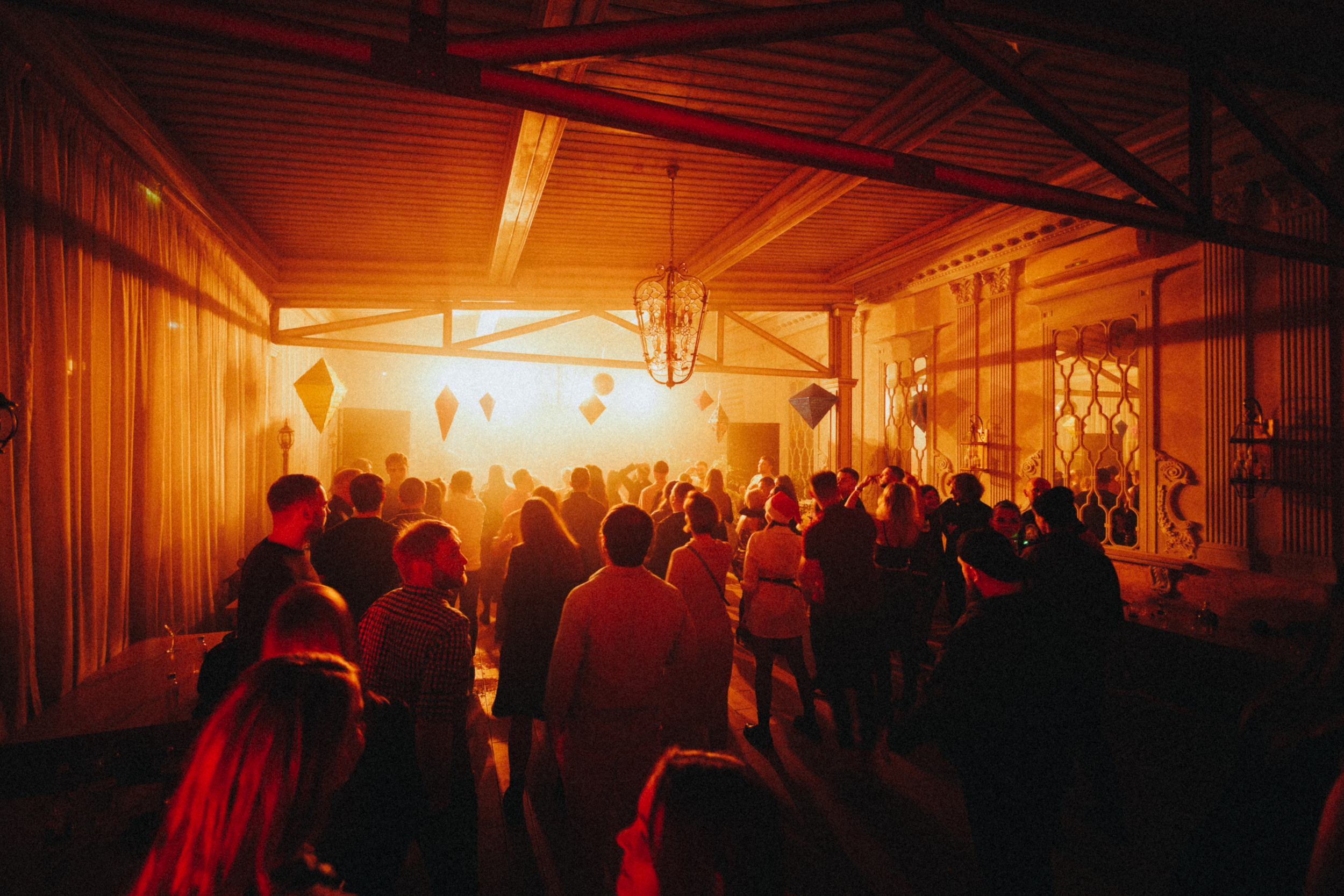 New Year Circus. Фото и видео контент за одну съемку — Веретенников Егор