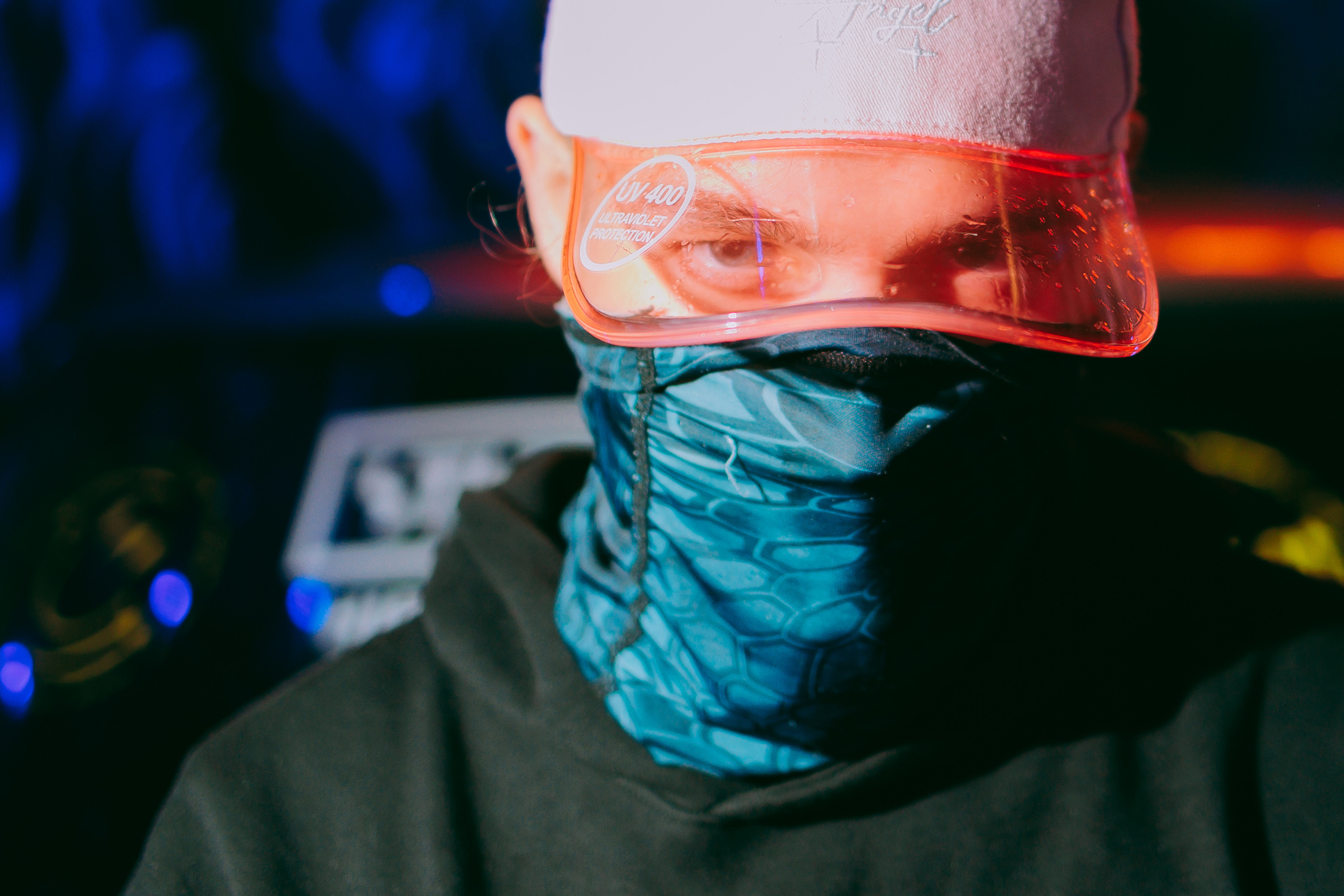 Repeat: 3 years. Фото и видео контент за одну съемку — Веретенников Егор