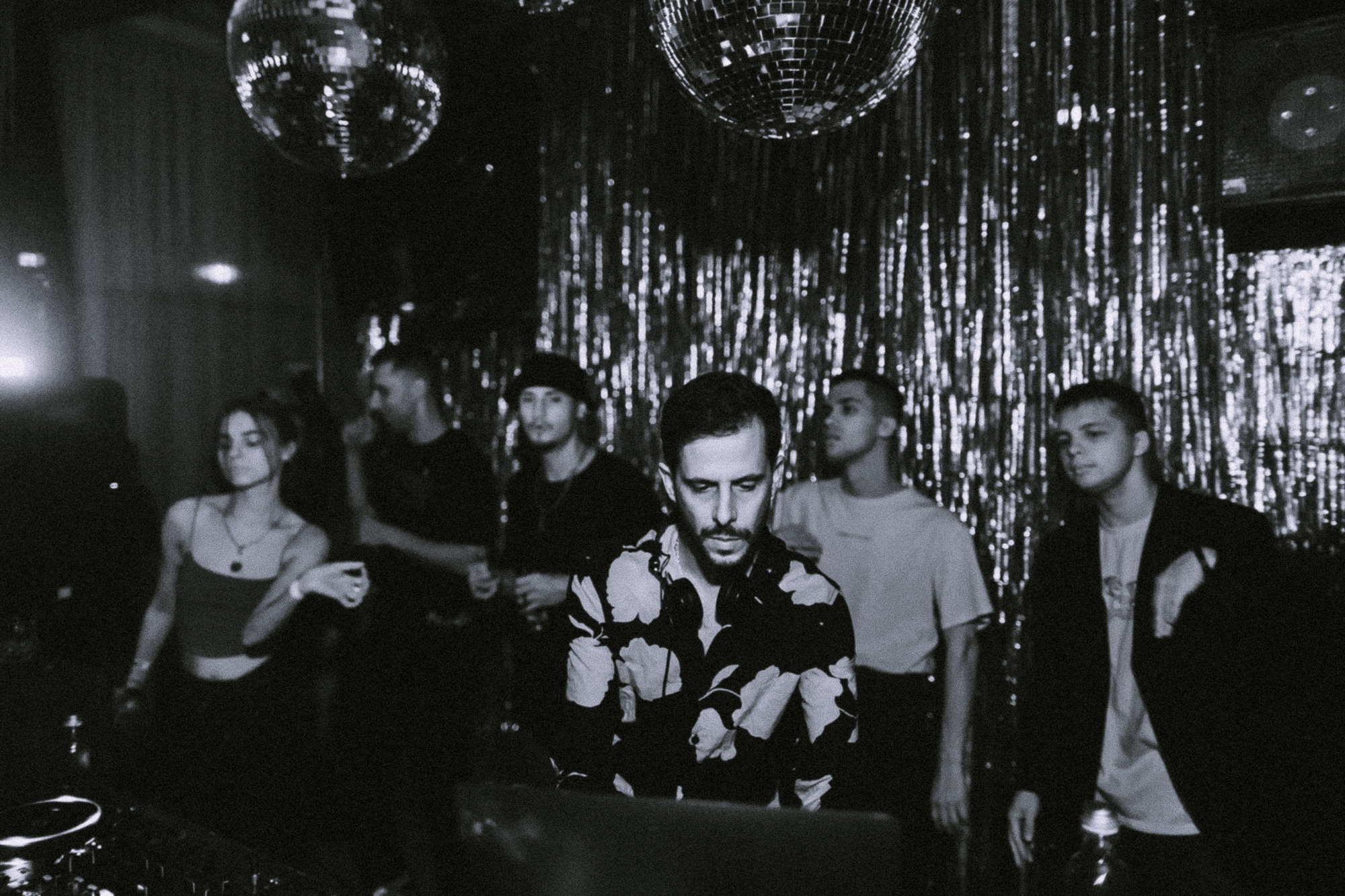 Vie Parisienne with Damien Vandesande (France). Фото и видео контент за одну съемку — Веретенников Егор