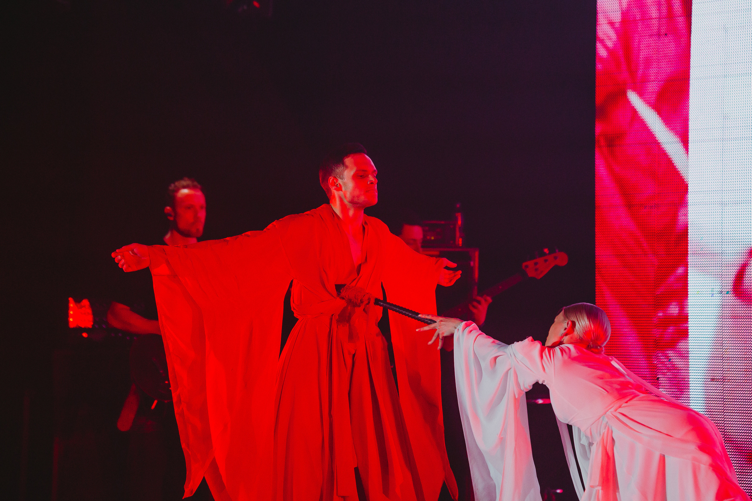 Лазарев. Фото и видео контент за одну съемку — Веретенников Егор