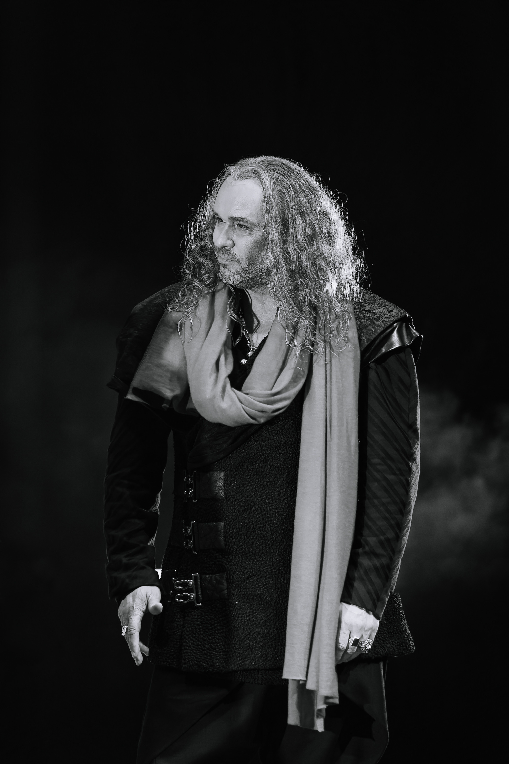 «Лев зимой». Фото и видео контент за одну съемку — Веретенников Егор