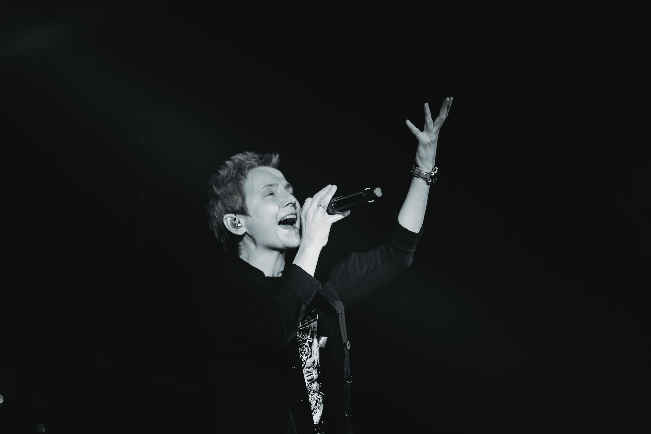 Сурганова и оркестр. Фото и видео контент за одну съемку — Веретенников Егор