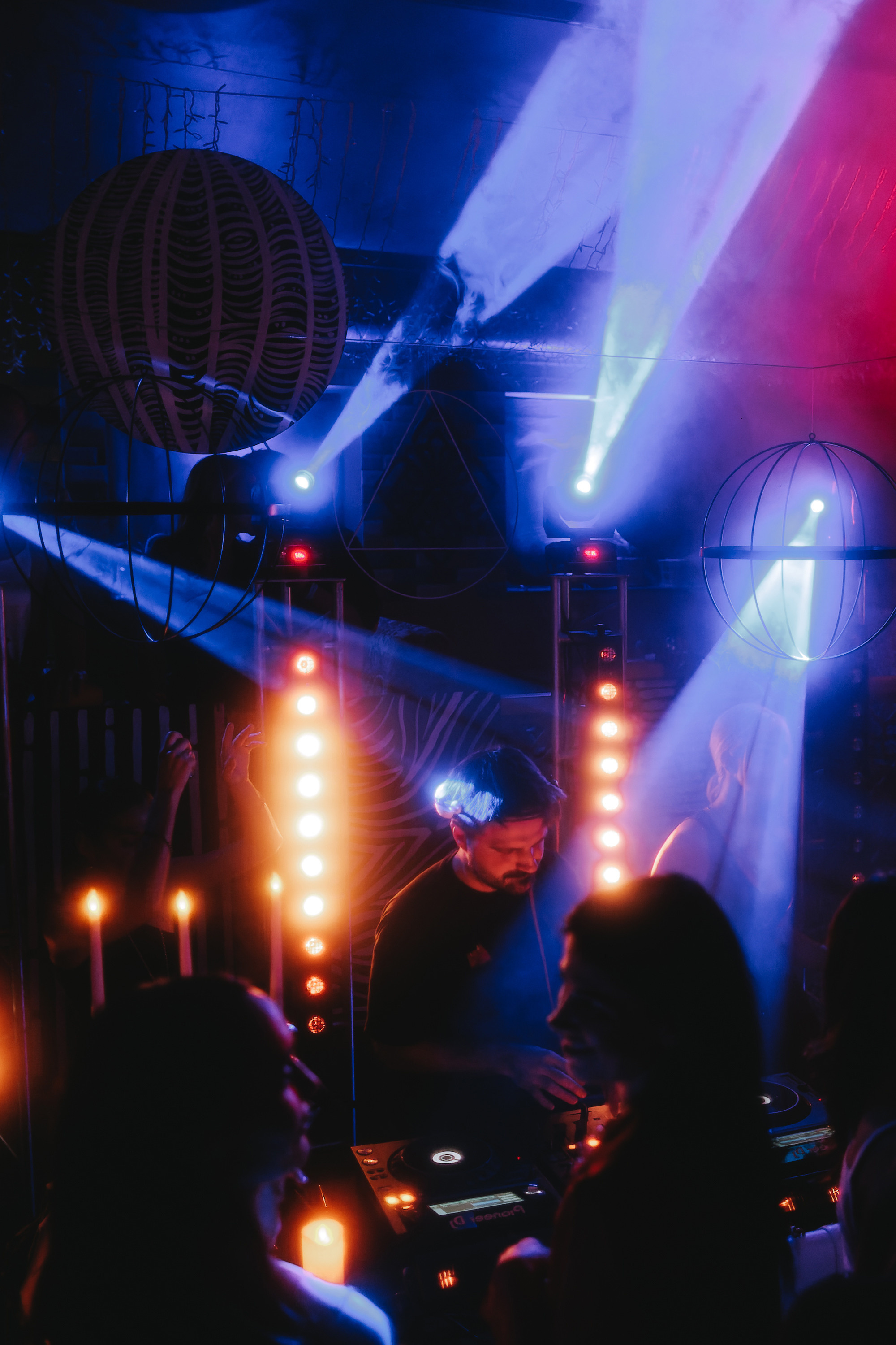 MANTRA: Betelgeize. Фото и видео контент за одну съемку — Веретенников Егор