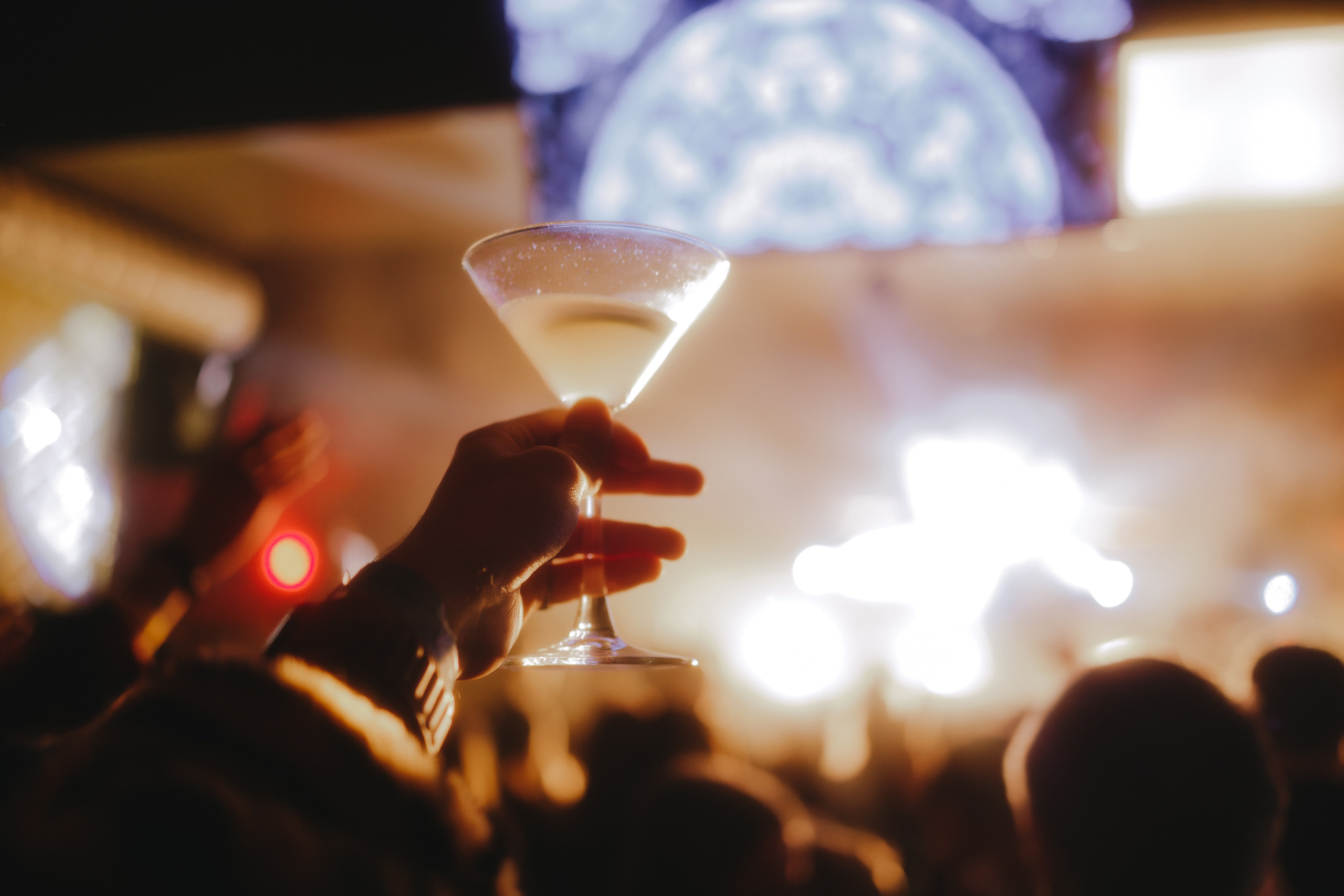 MANTRA: Betelgeize. Фото и видео контент за одну съемку — Веретенников Егор