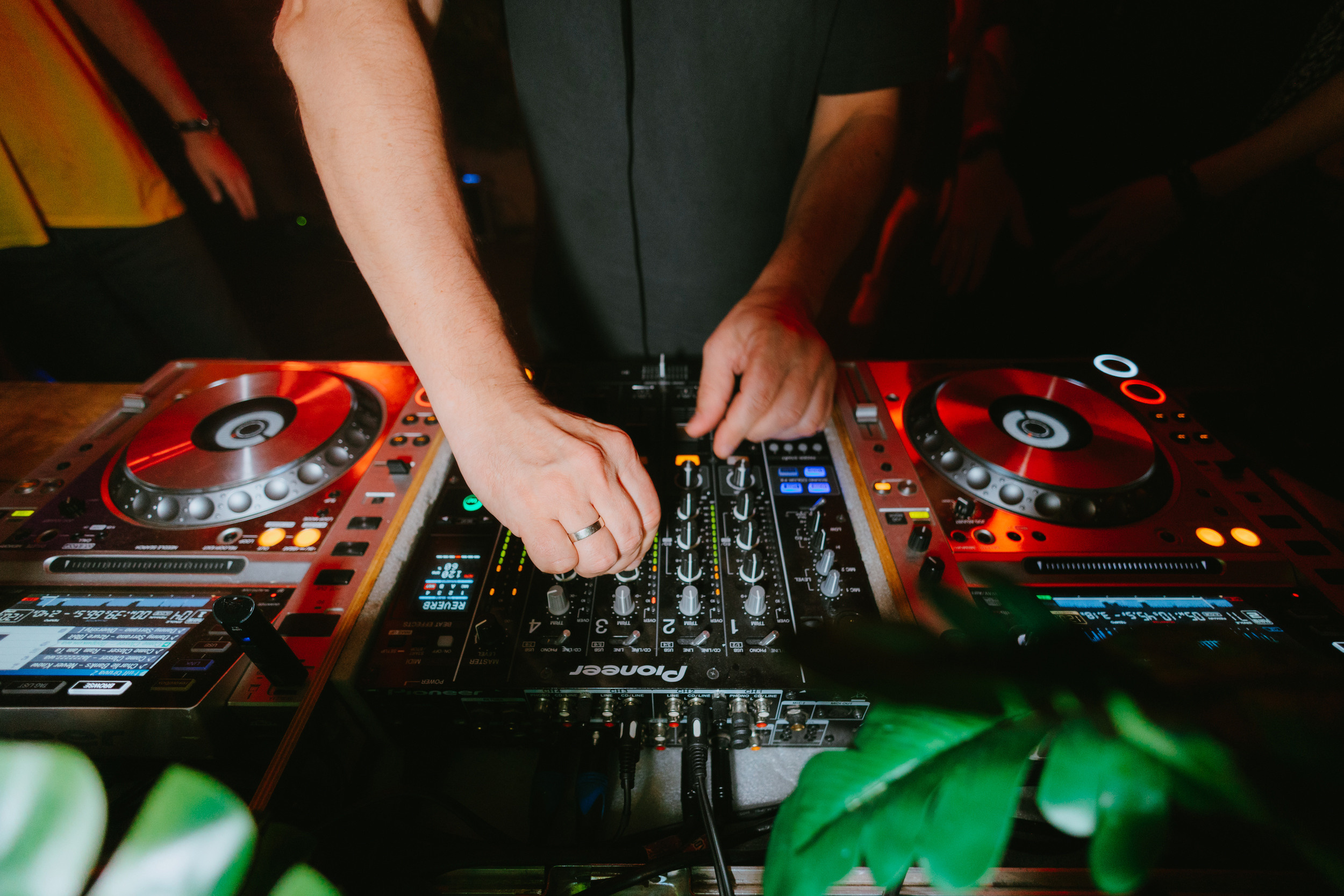 MANTRA. Фото и видео контент за одну съемку — Веретенников Егор