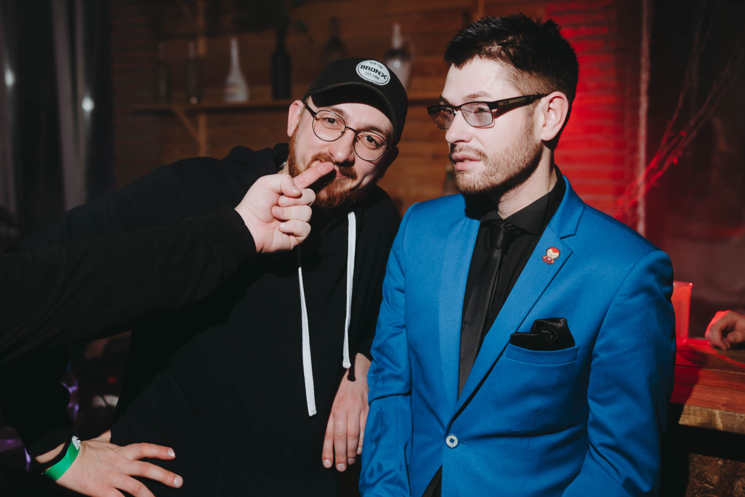 MANTRA: Acrobat. Фото и видео контент за одну съемку — Веретенников Егор