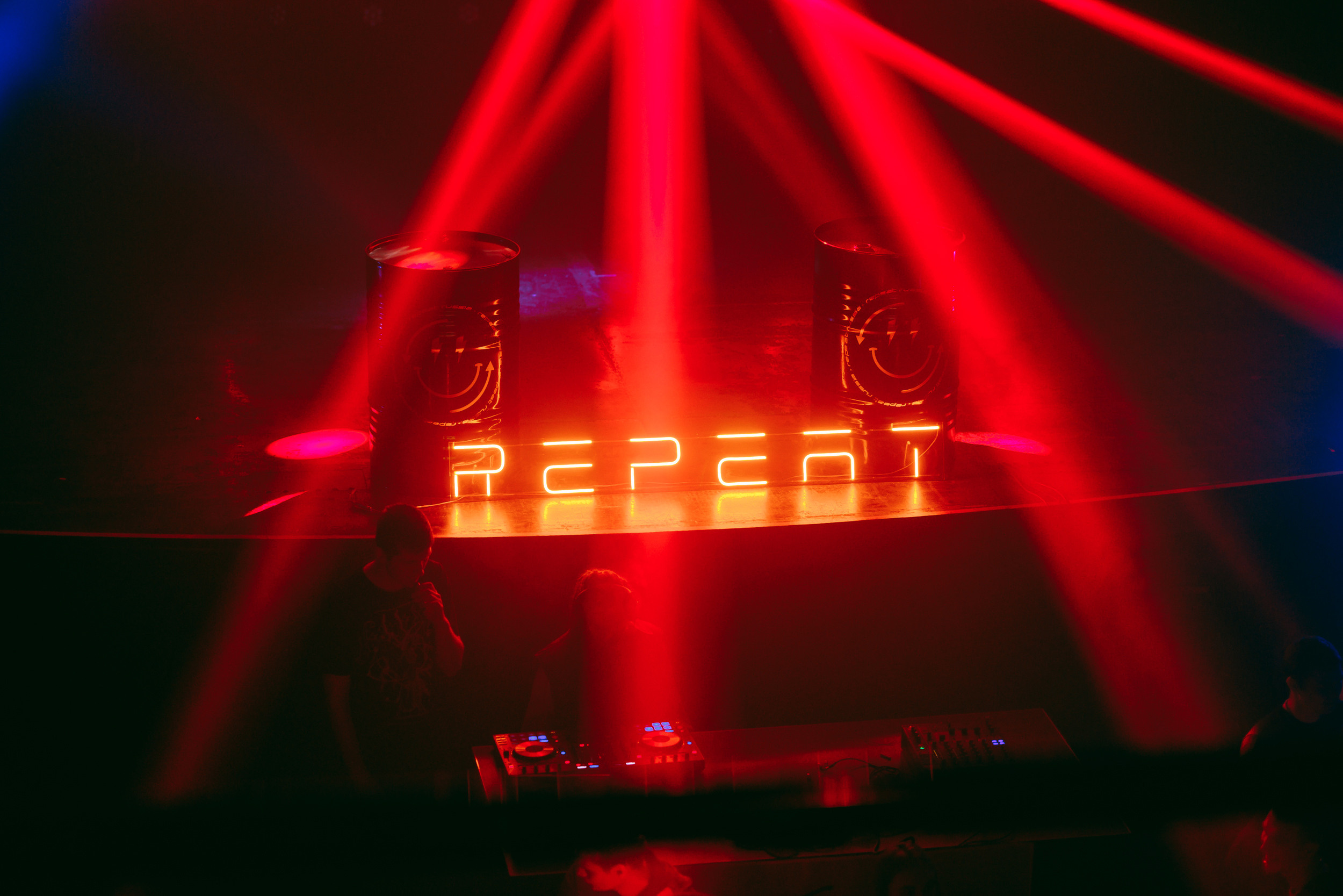 Repeat. Фото и видео контент за одну съемку — Веретенников Егор